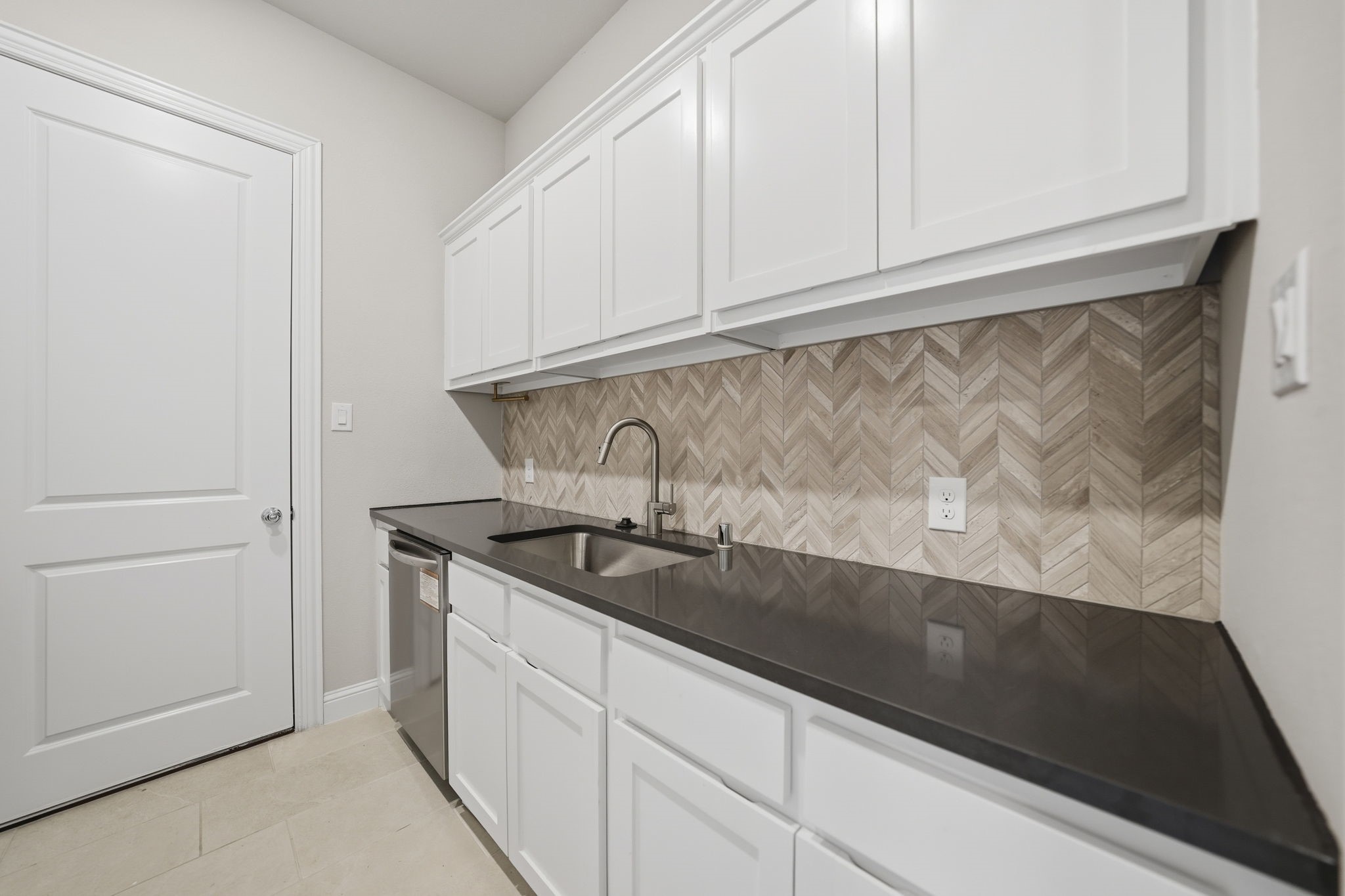 4200 Hidden Cove Road