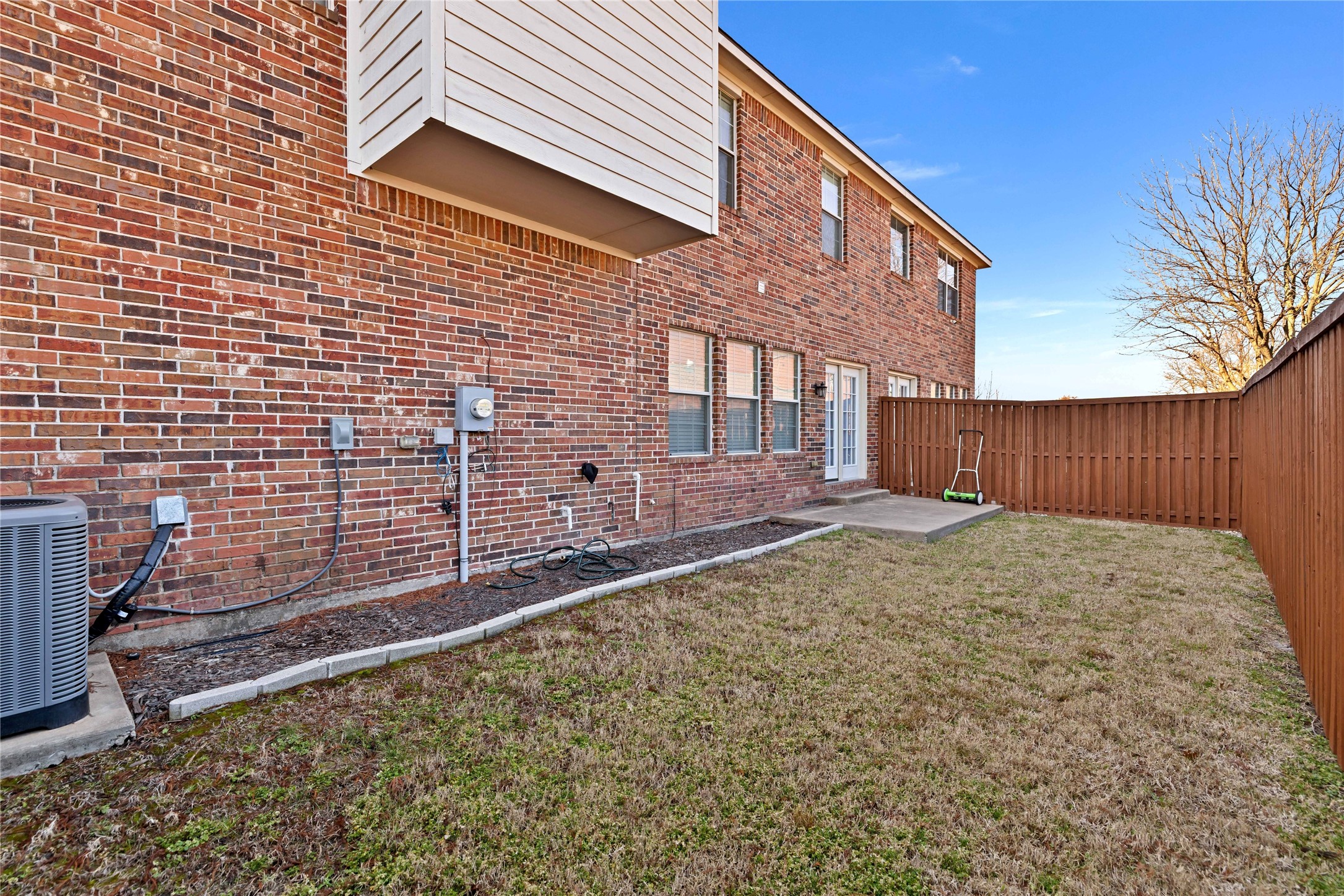 706 S Jupiter Road 905