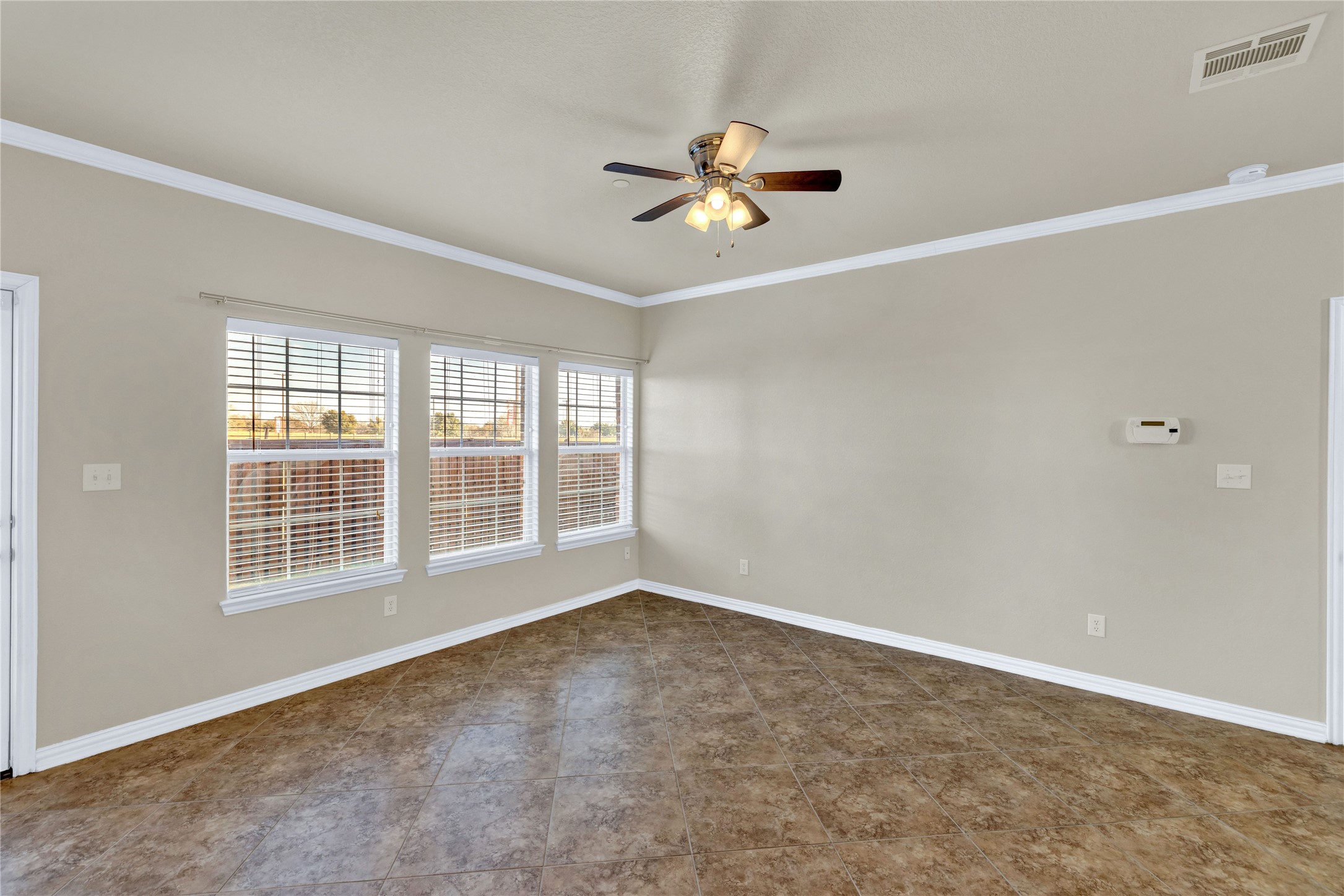 706 S Jupiter Road 905