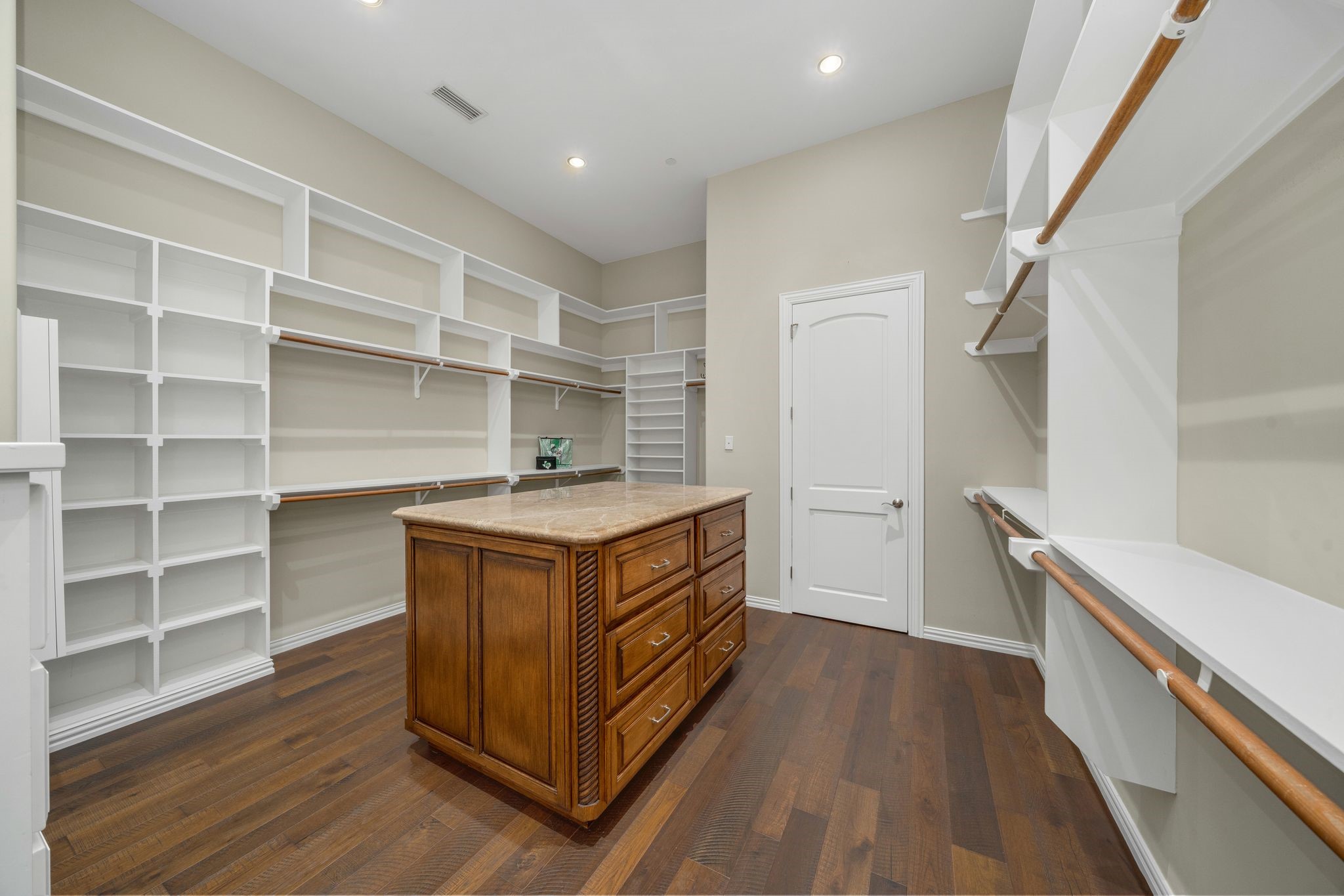 1075 W Dove Road