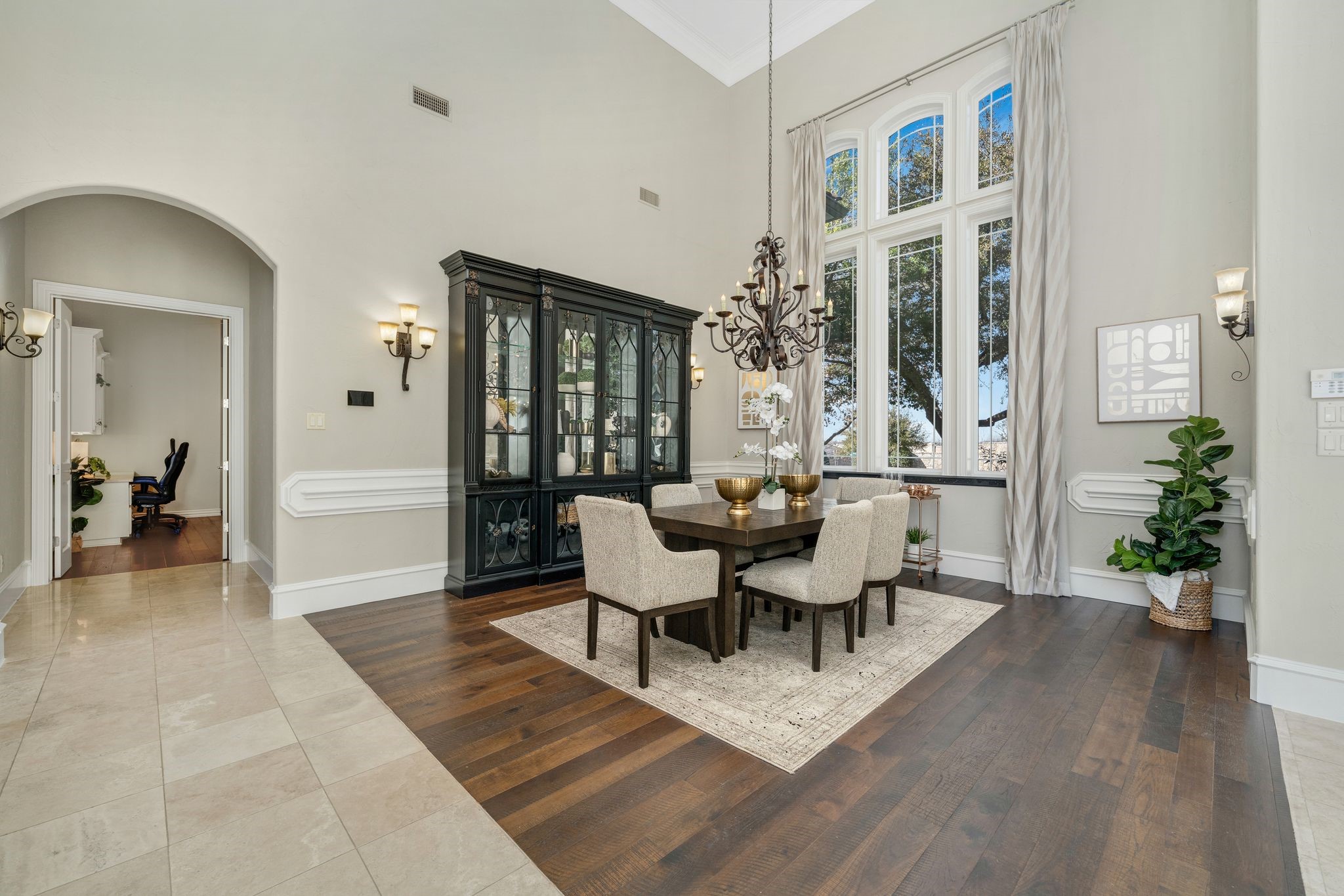 1075 W Dove Road