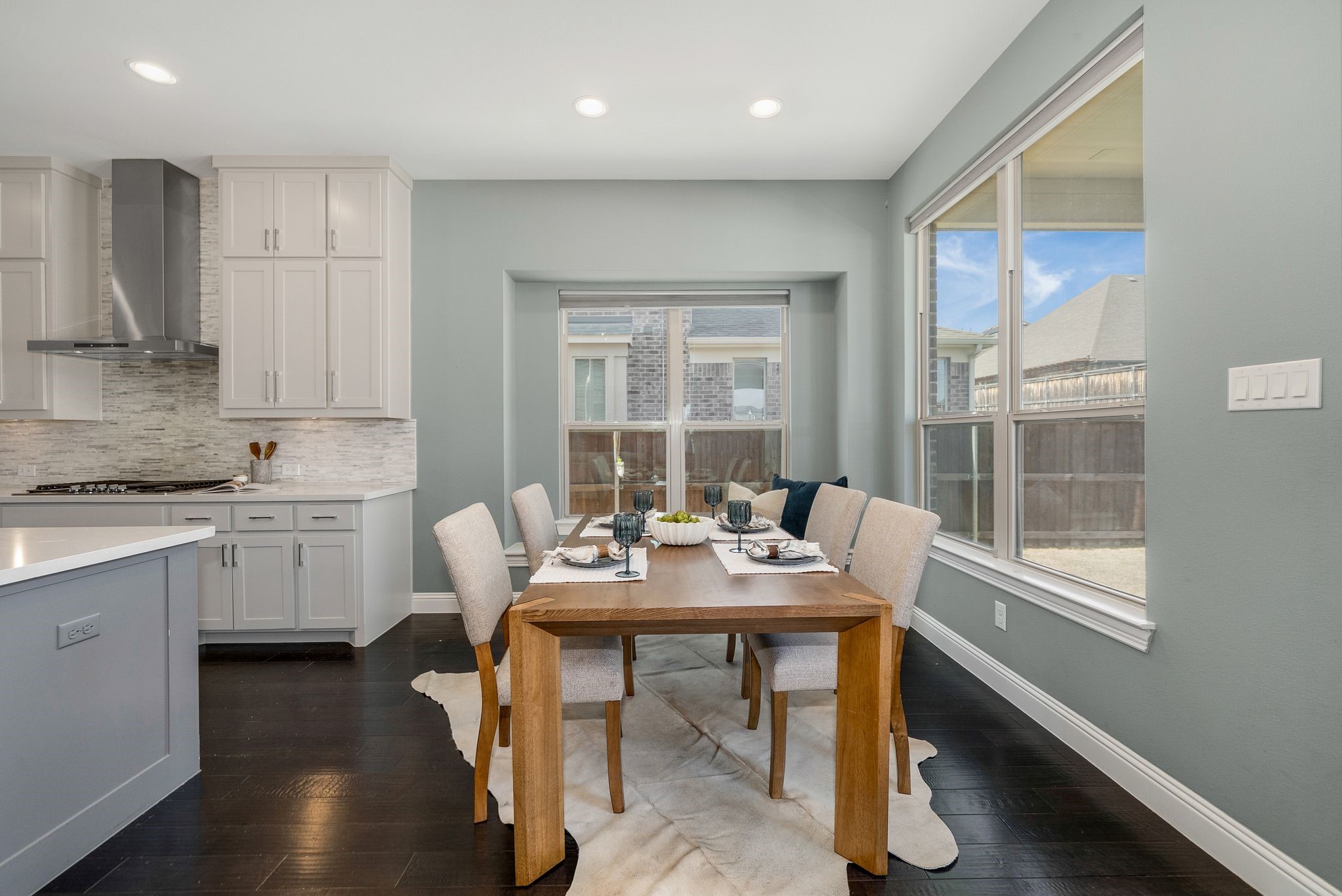 2190 Alcove Drive