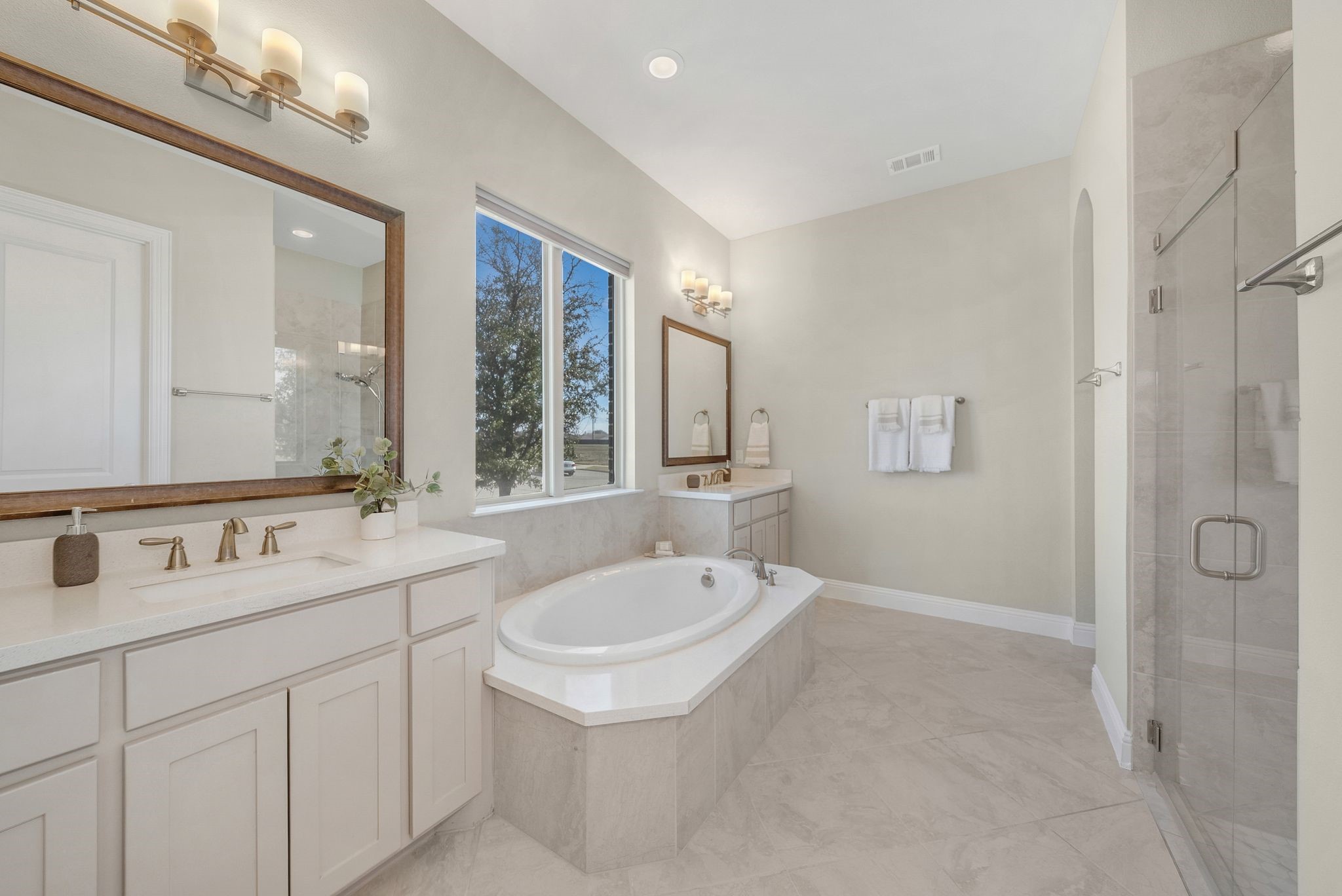 2190 Alcove Drive