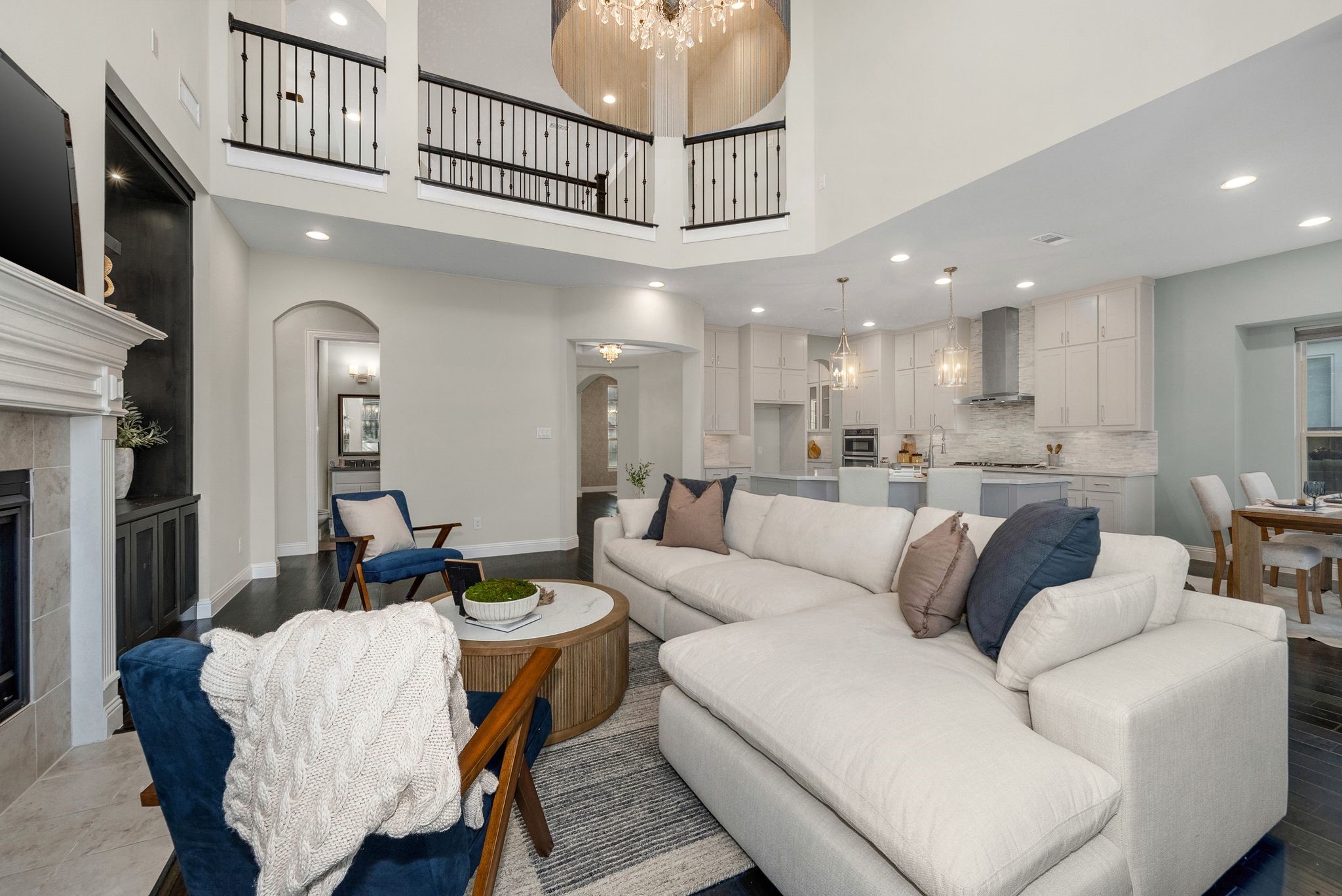 2190 Alcove Drive