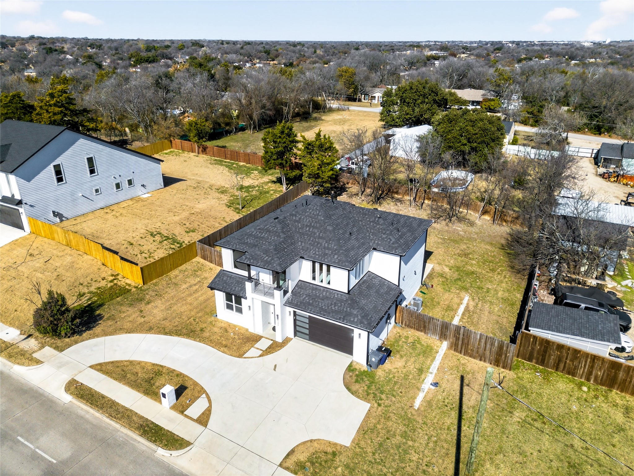 531 W Laureland Road