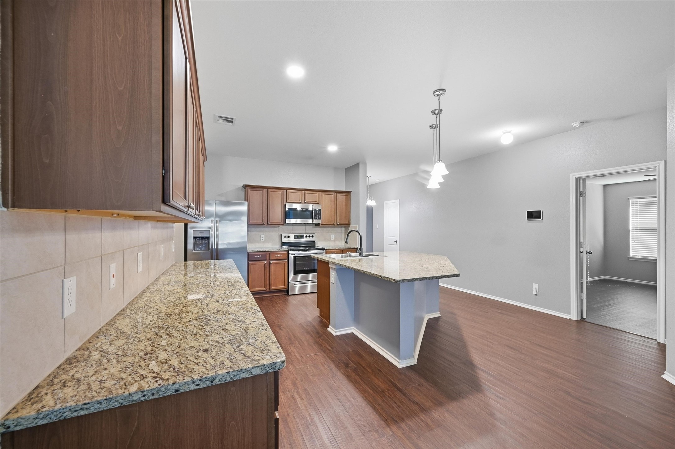 1011 Riverstone Trail