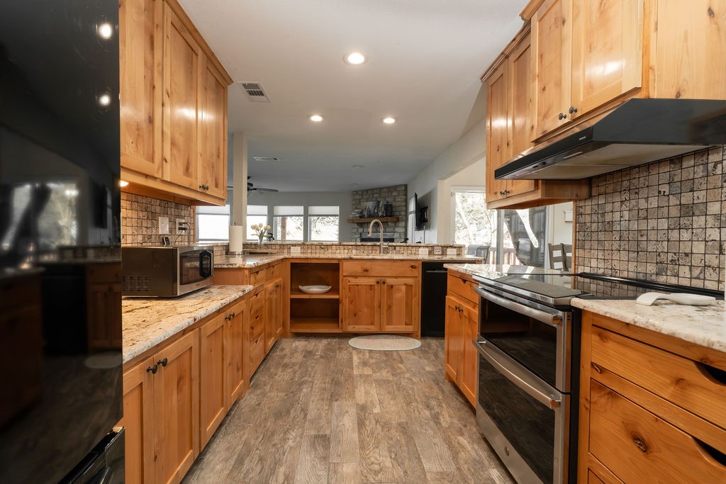 1221 Sleepy Water Court