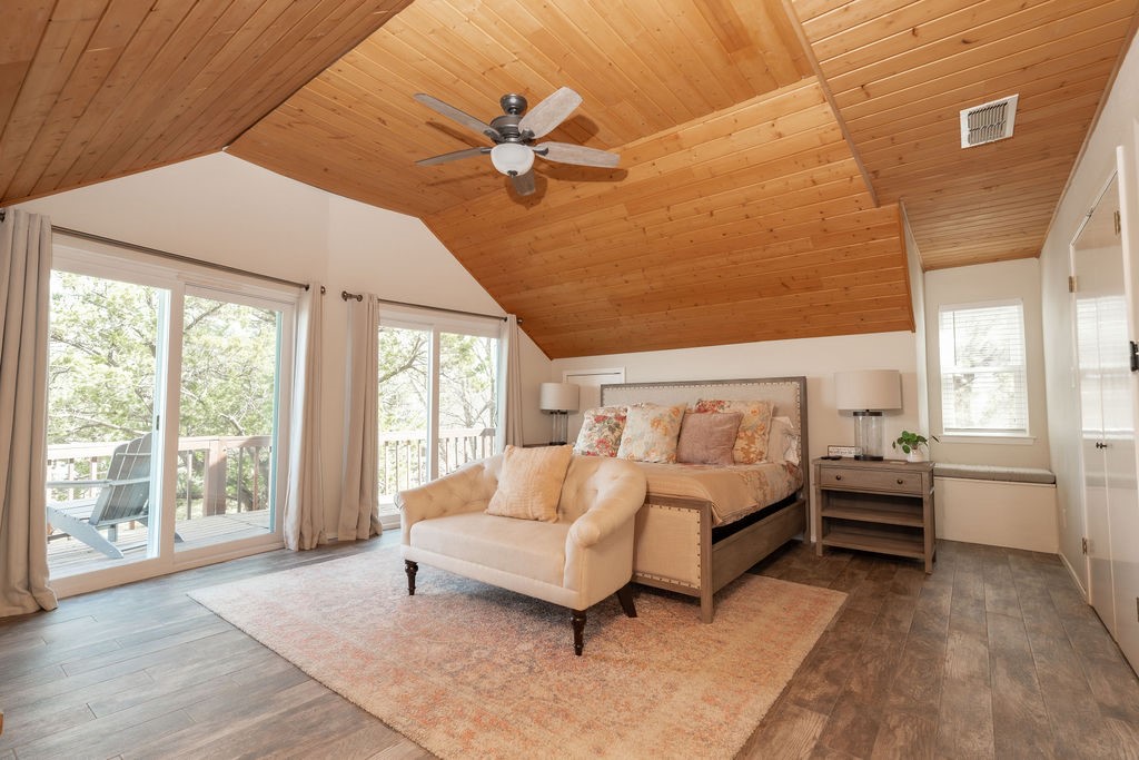 1221 Sleepy Water Court