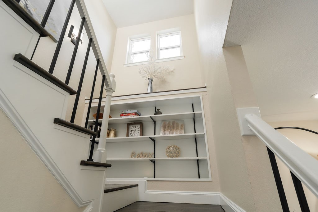 1221 Sleepy Water Court