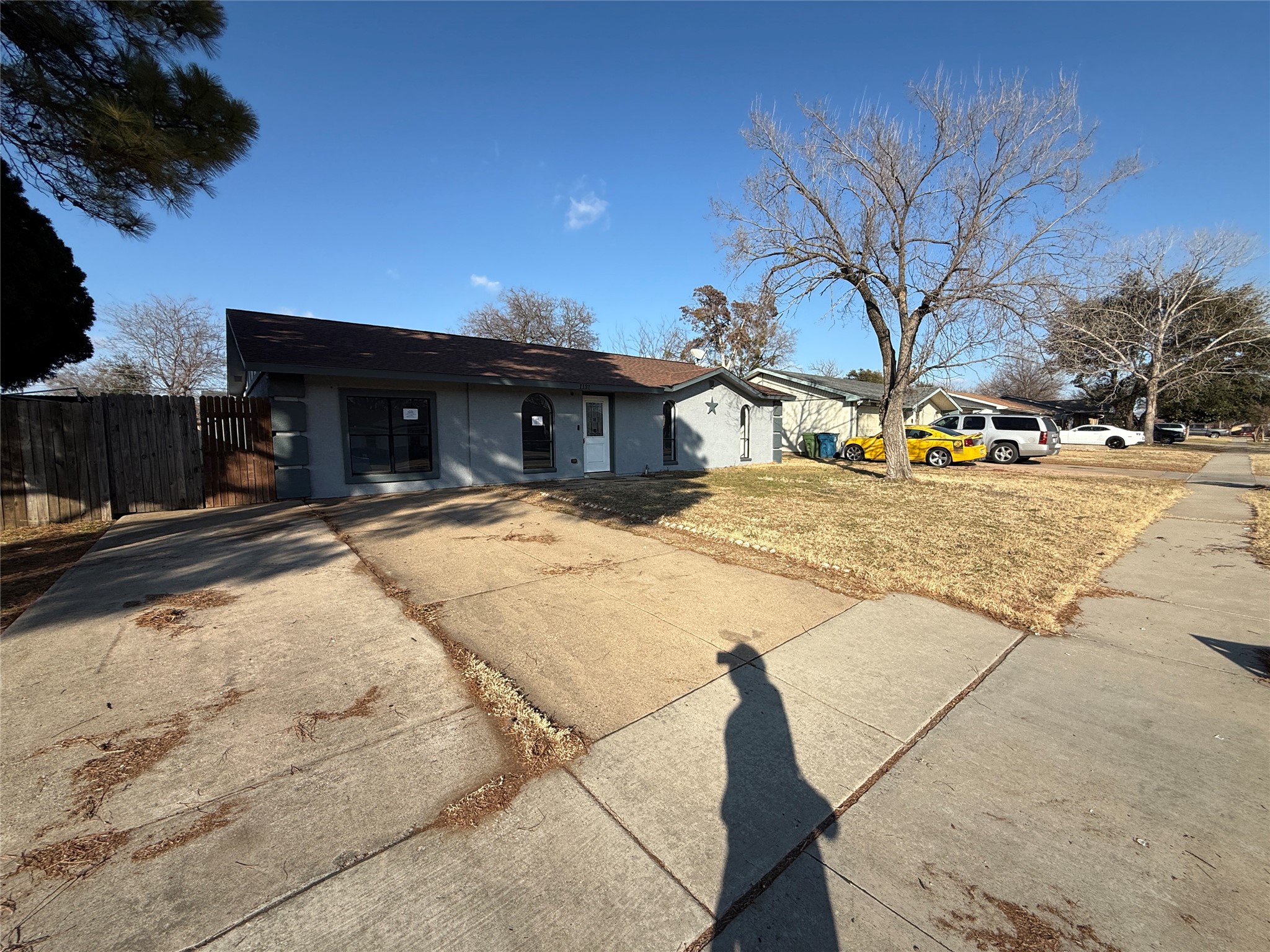 1131 Ashwood Drive