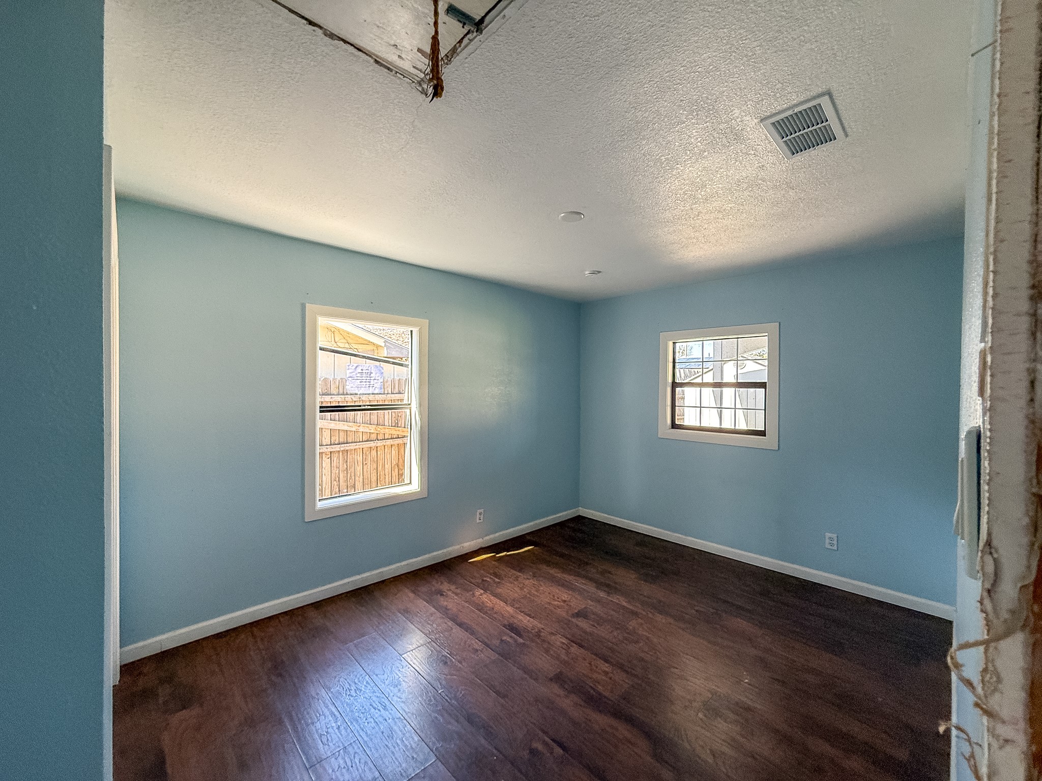 1131 Ashwood Drive