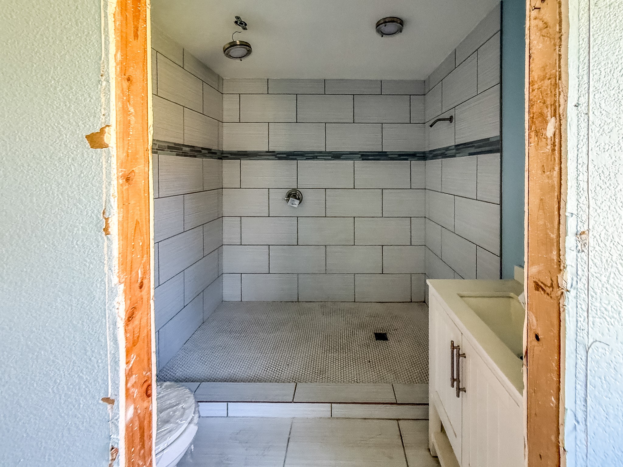 1131 Ashwood Drive