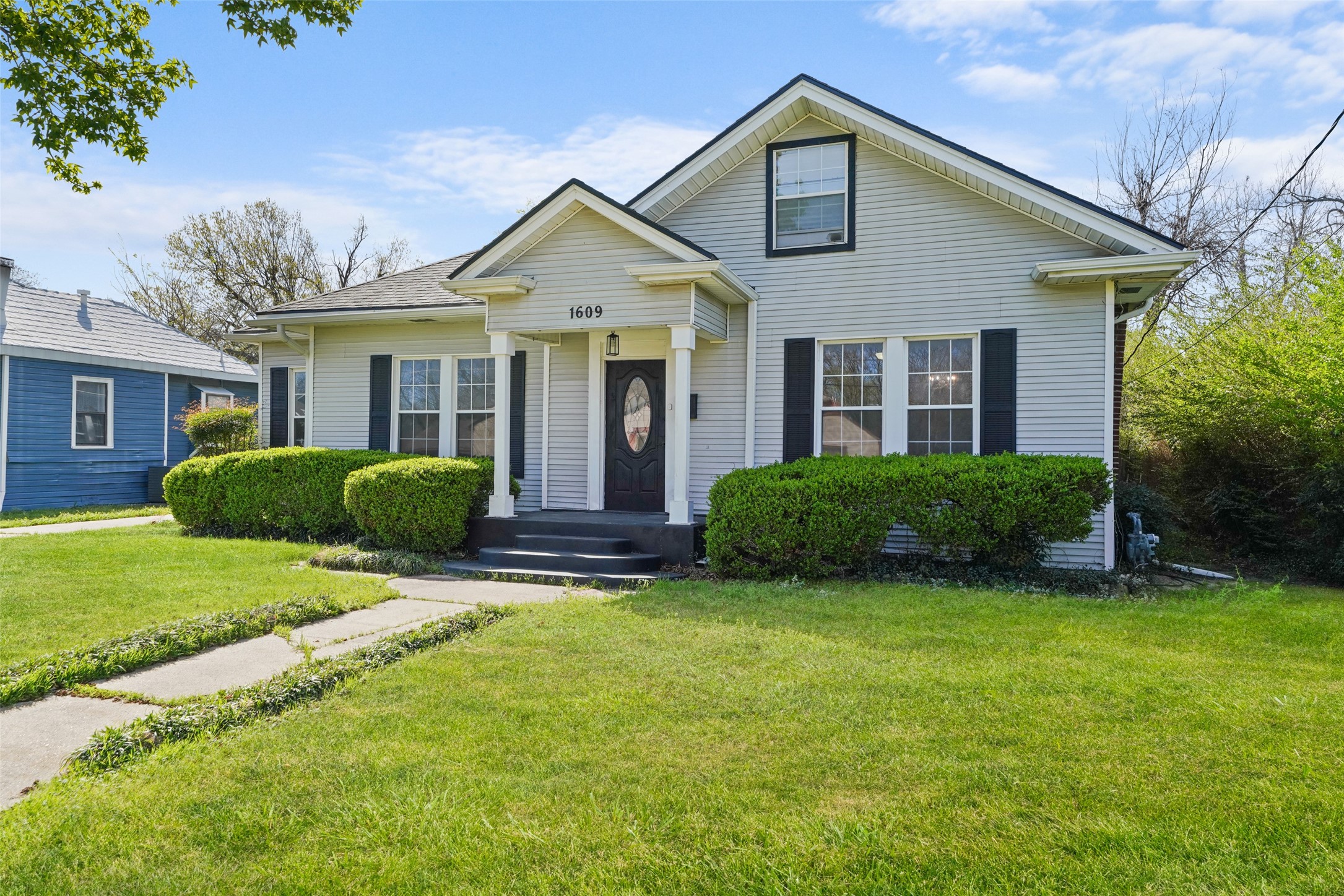 1609 Walworth Street