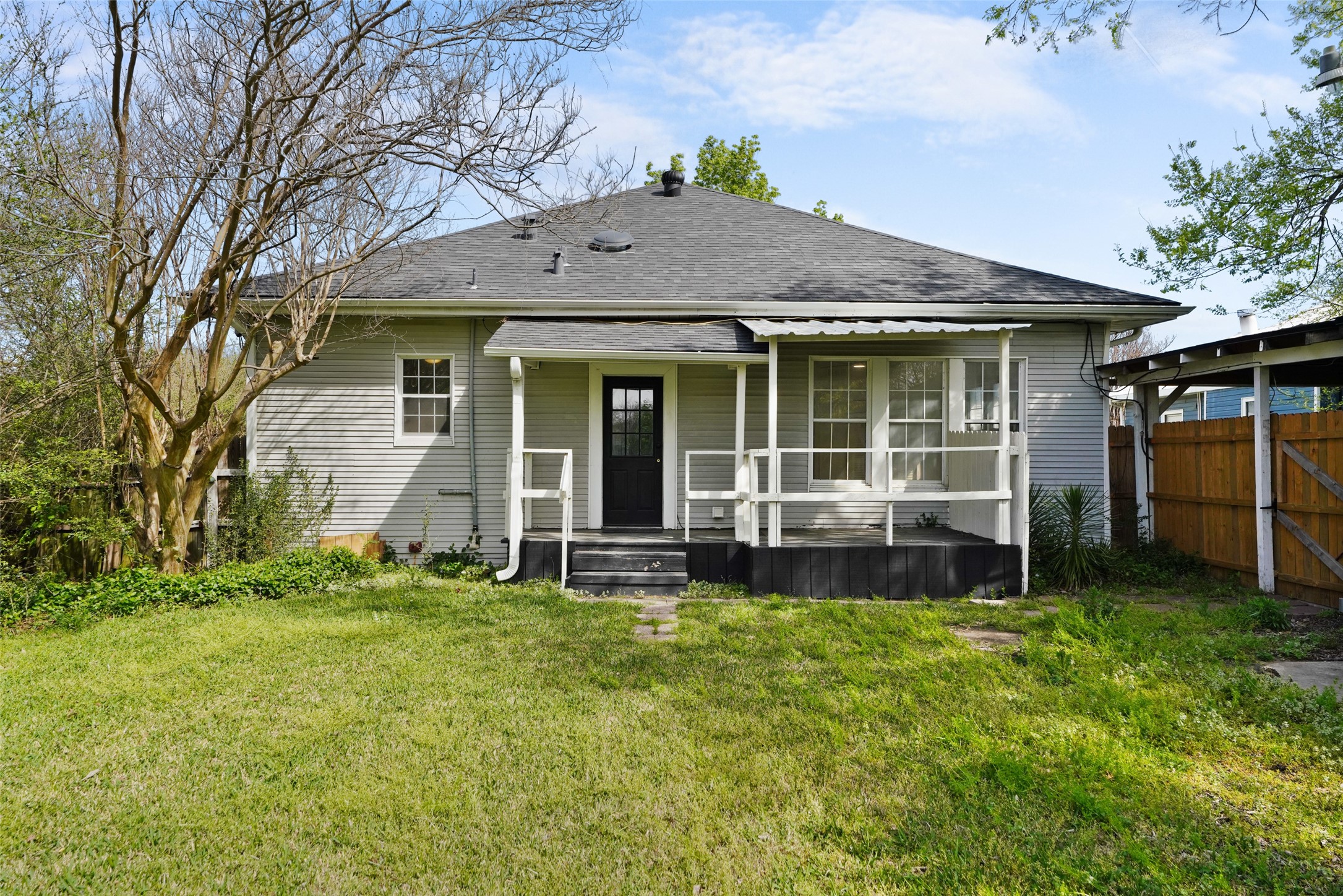 1609 Walworth Street