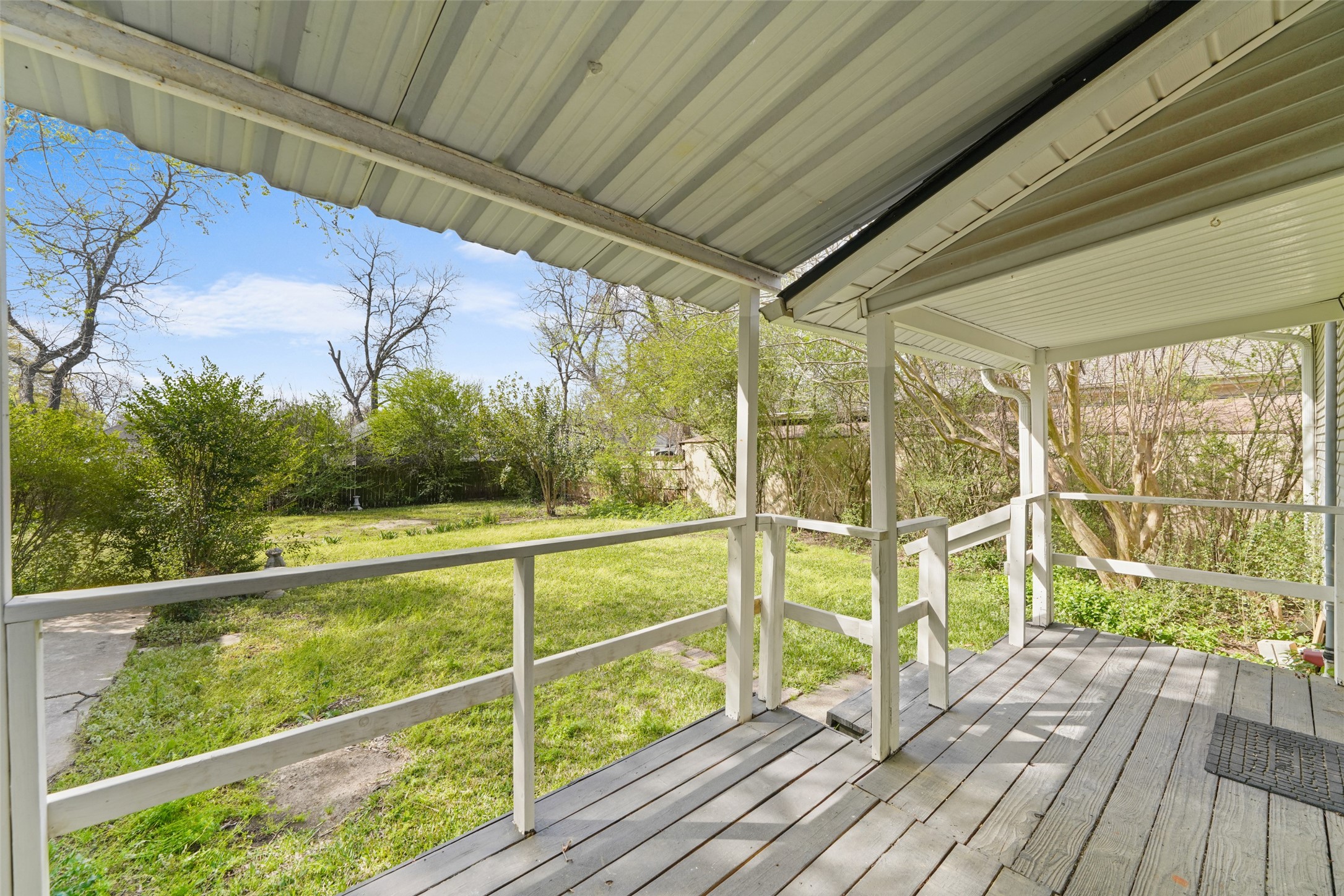 1609 Walworth Street