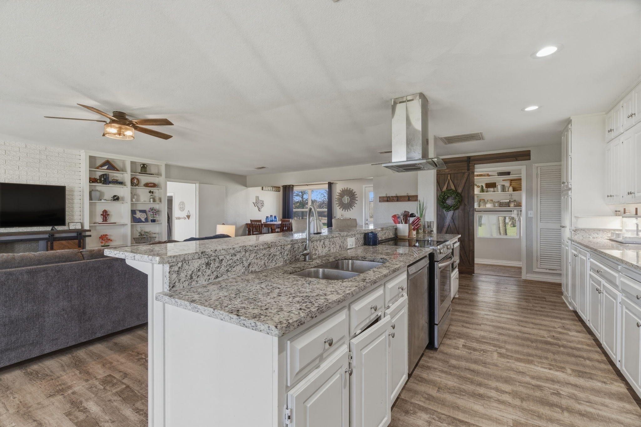 143 Mohave Drive E