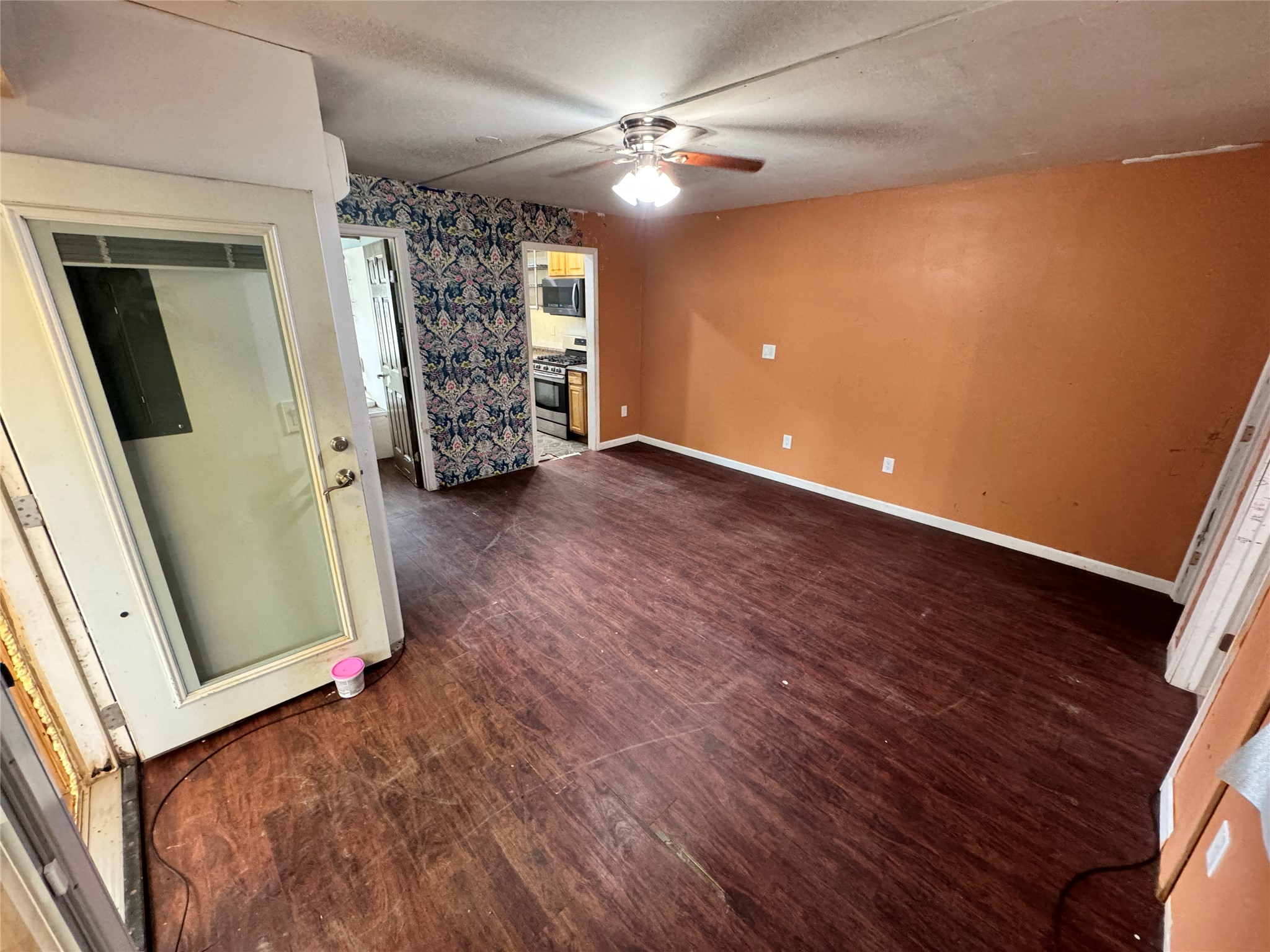 515 County Road 2317