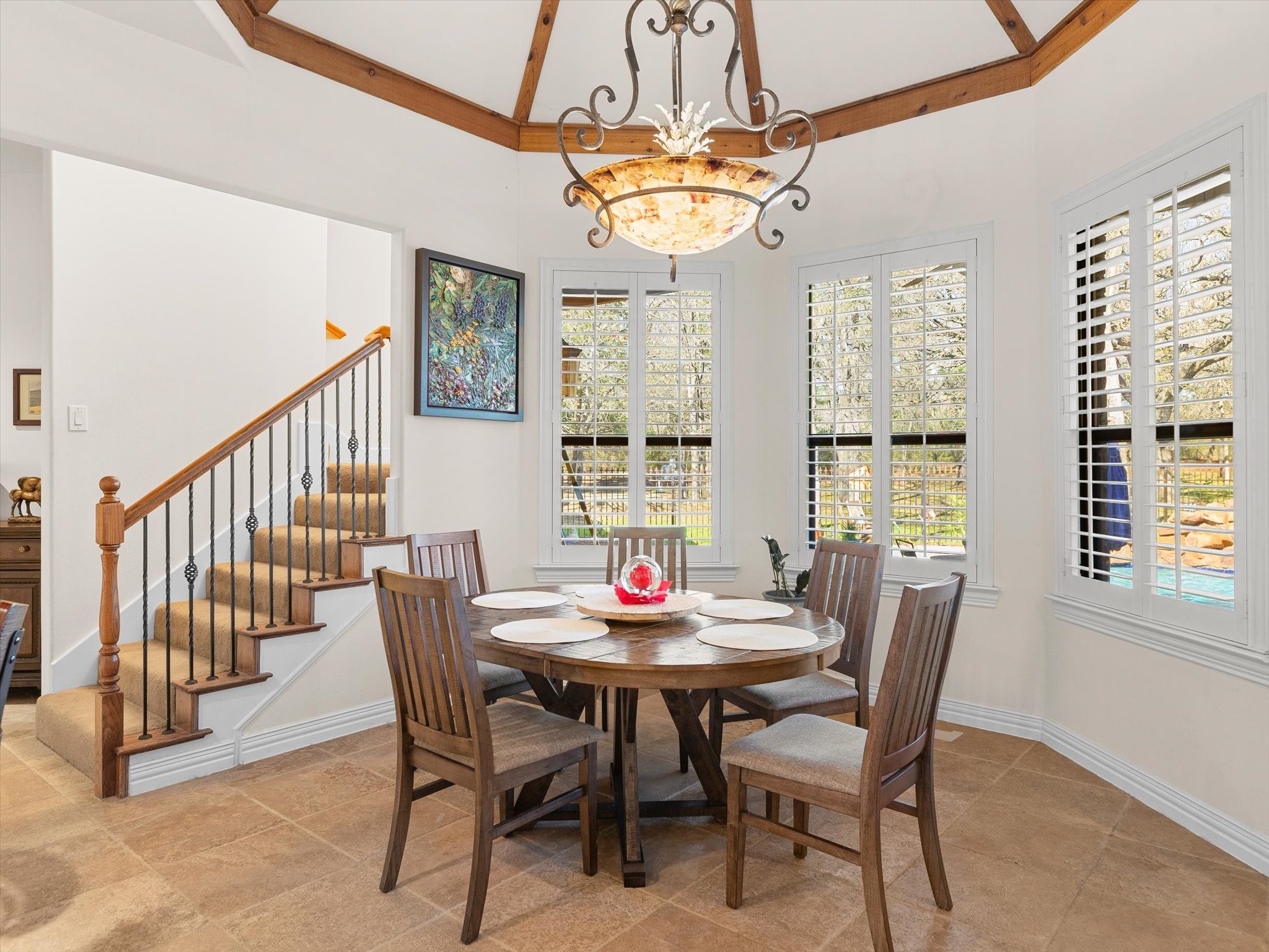 2050 E Oak Shores Drive