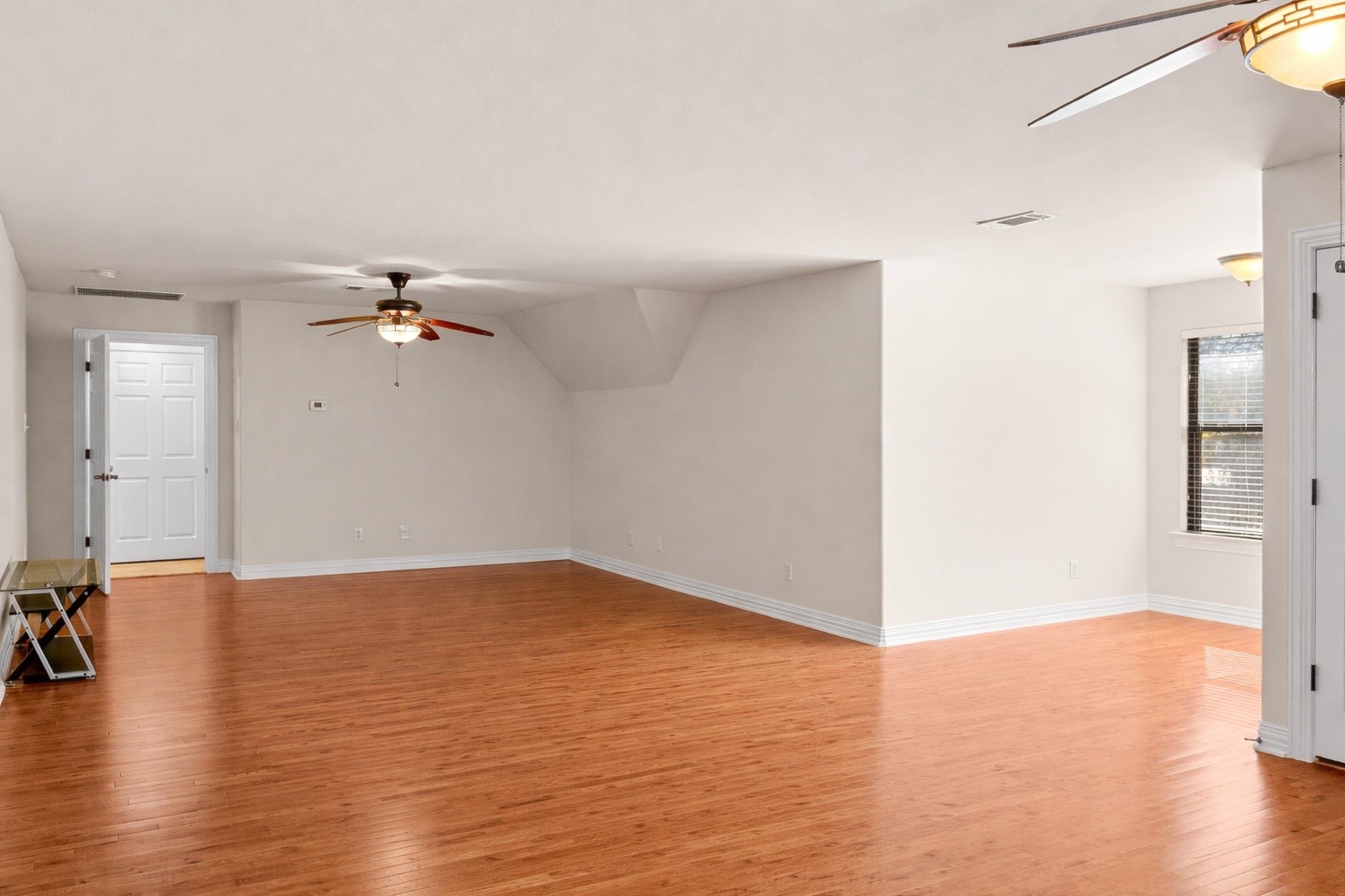 2050 E Oak Shores Drive