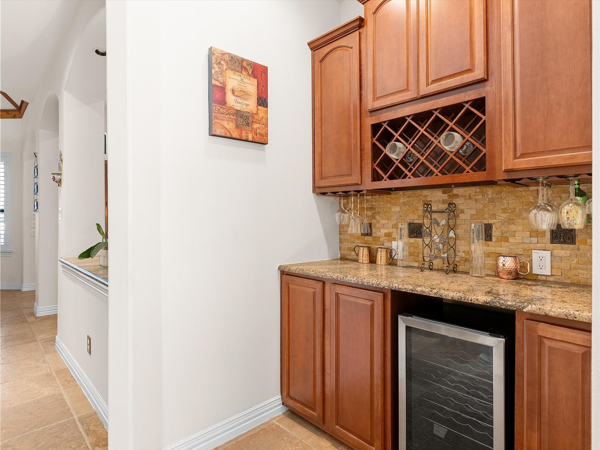 2050 E Oak Shores Drive