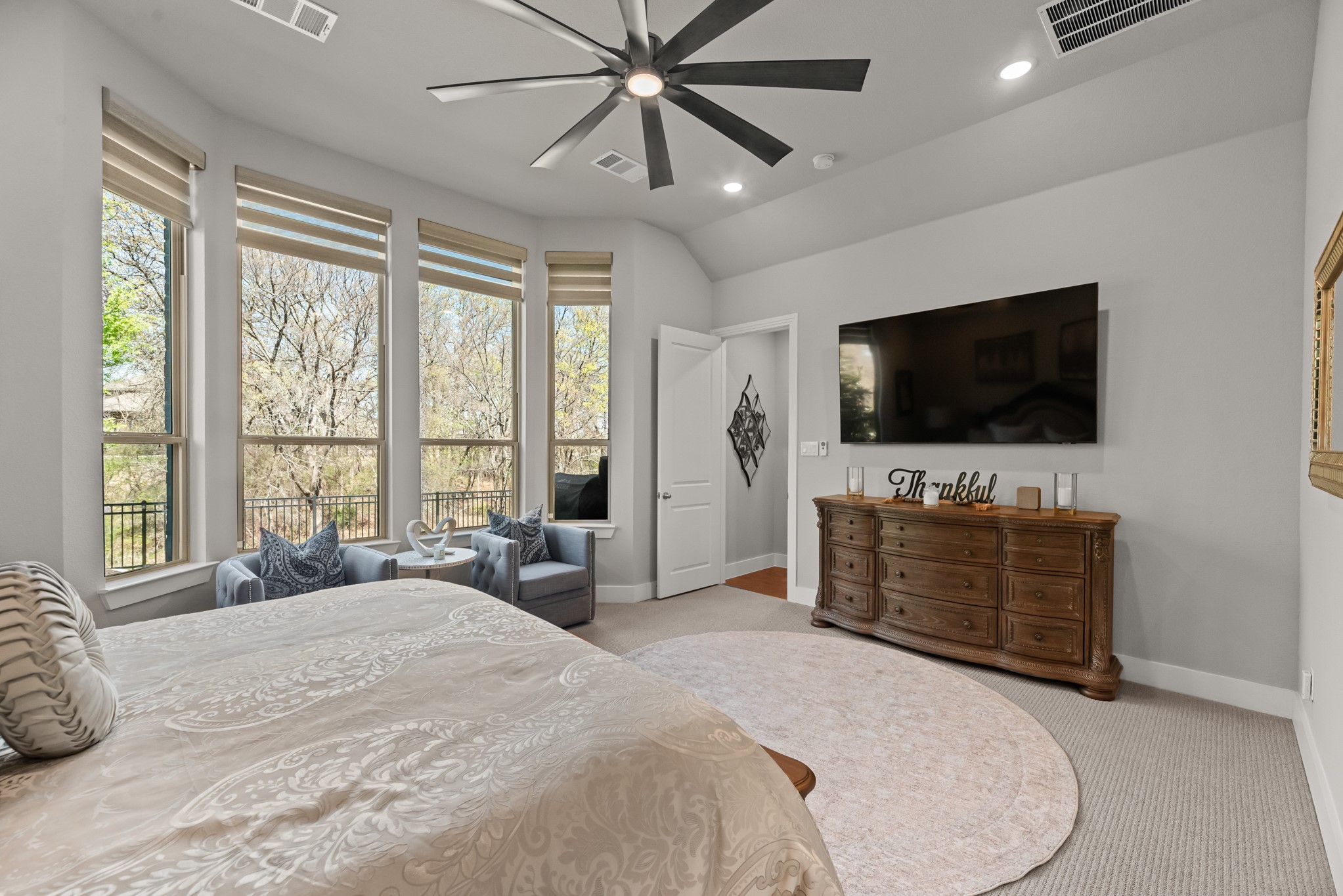 4629 White Oak Lane