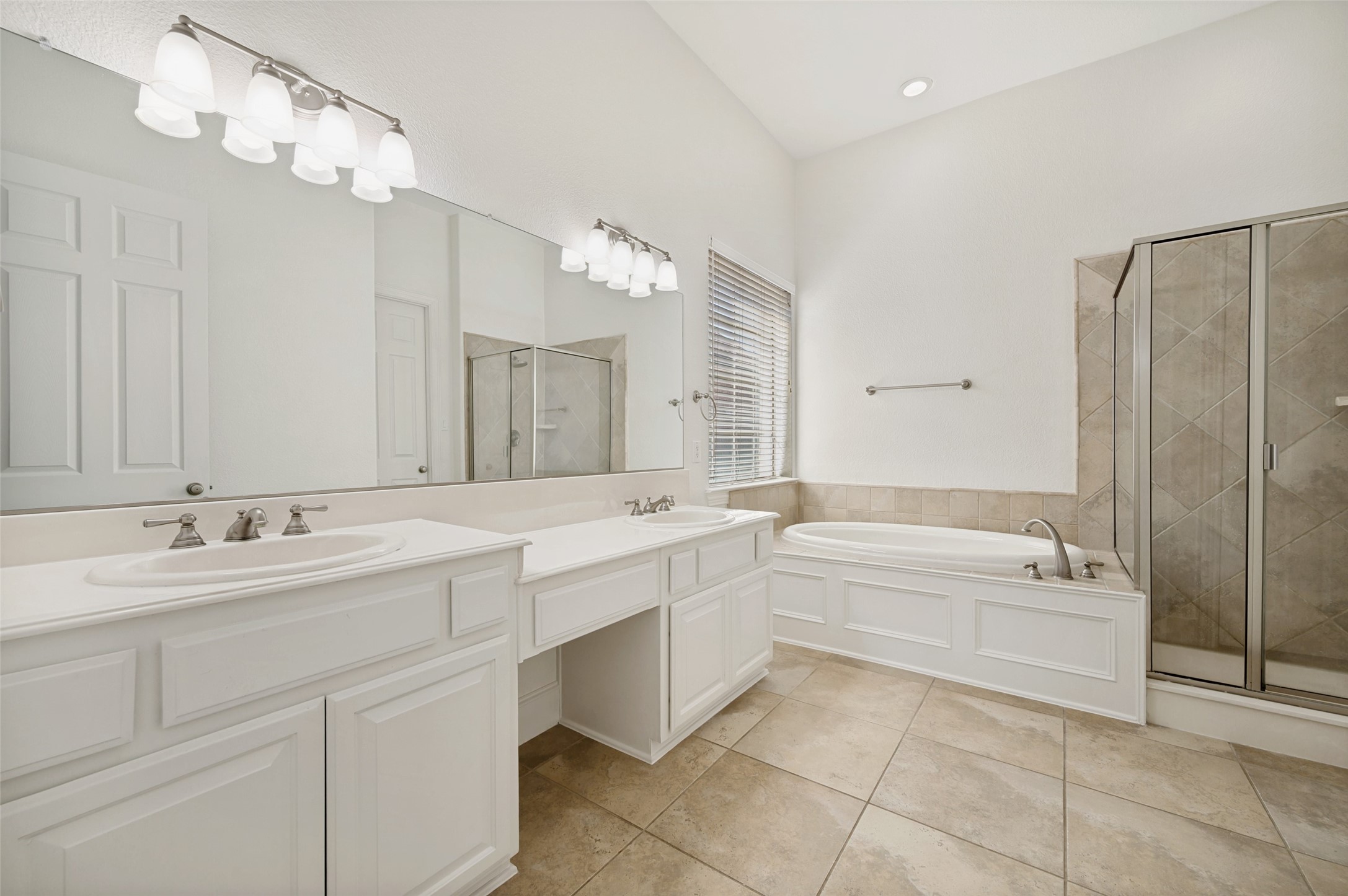 12709 Prince Edward Lane