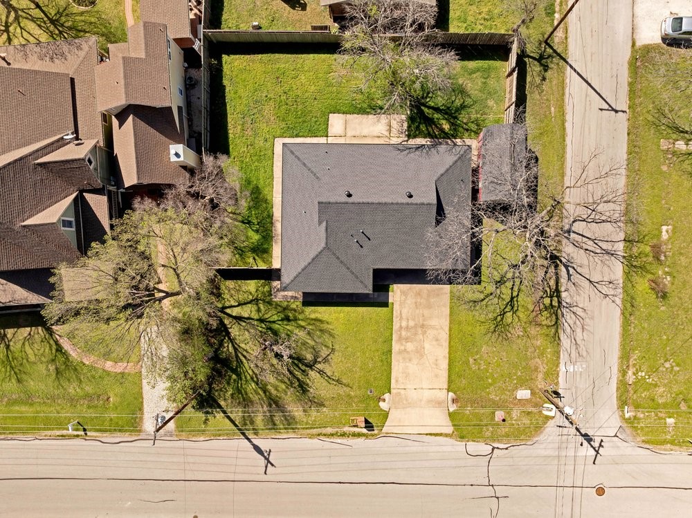 1010 Bolivar Street