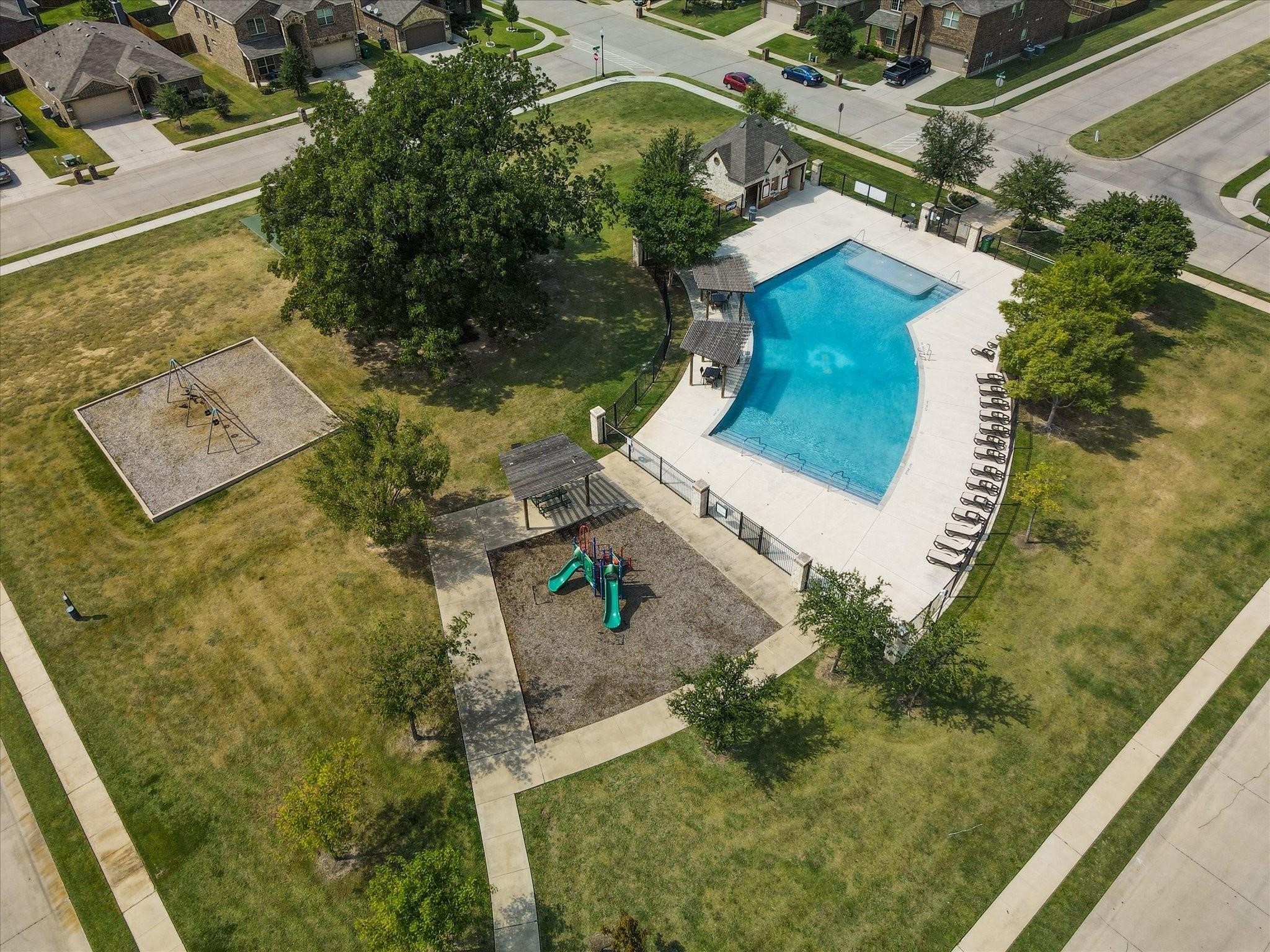 9008 Wild Rose Lane
