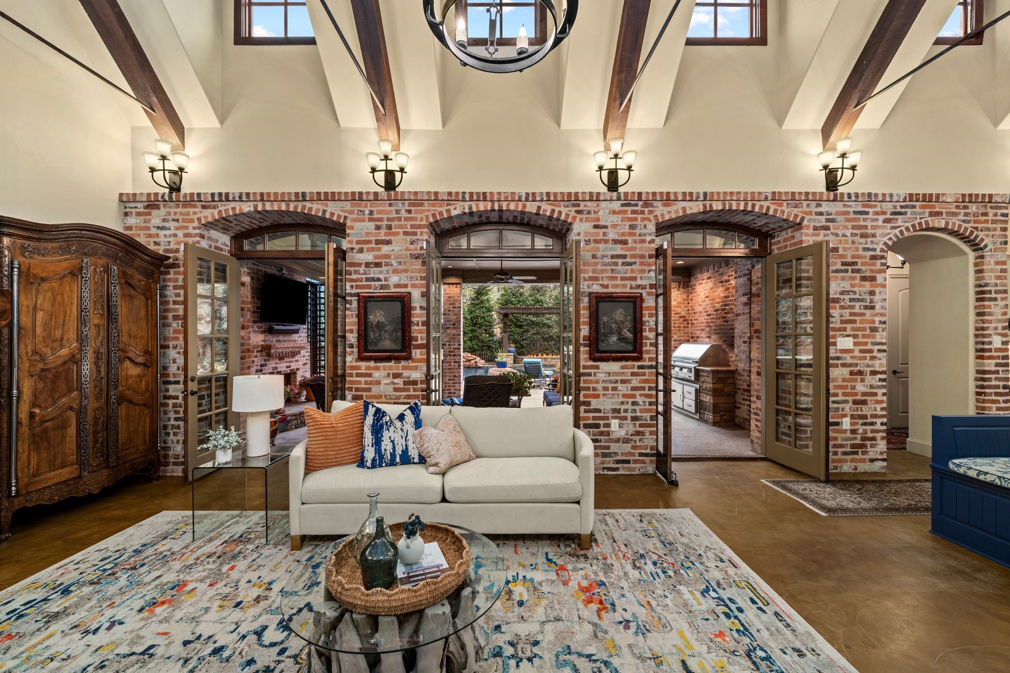2105 Denver Drive