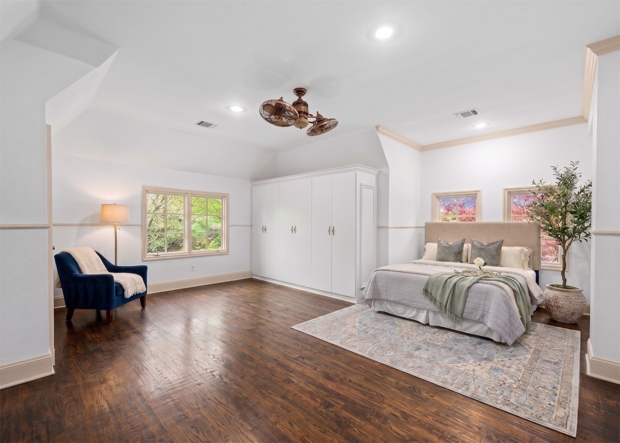 2105 Denver Drive