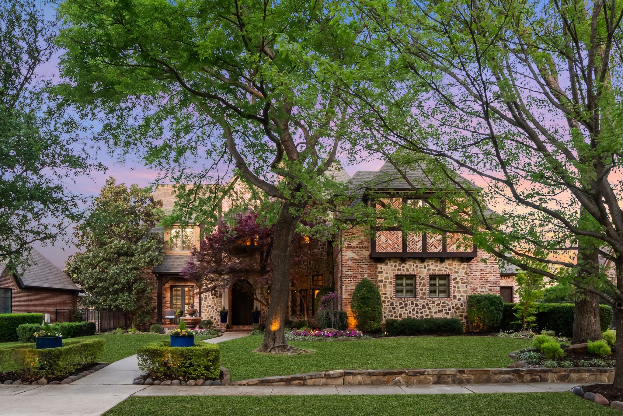 2105 Denver Drive