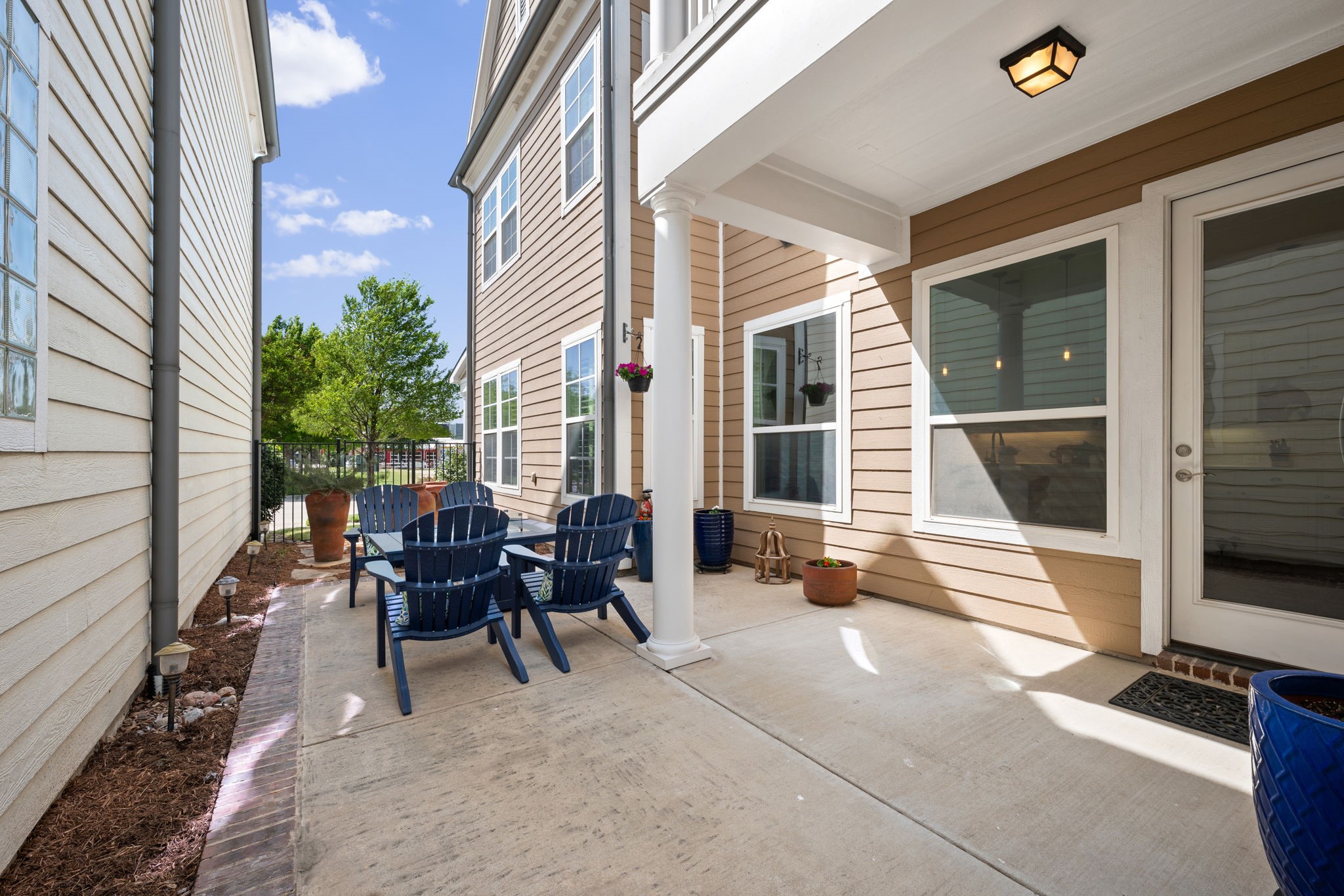 738 E Main Street