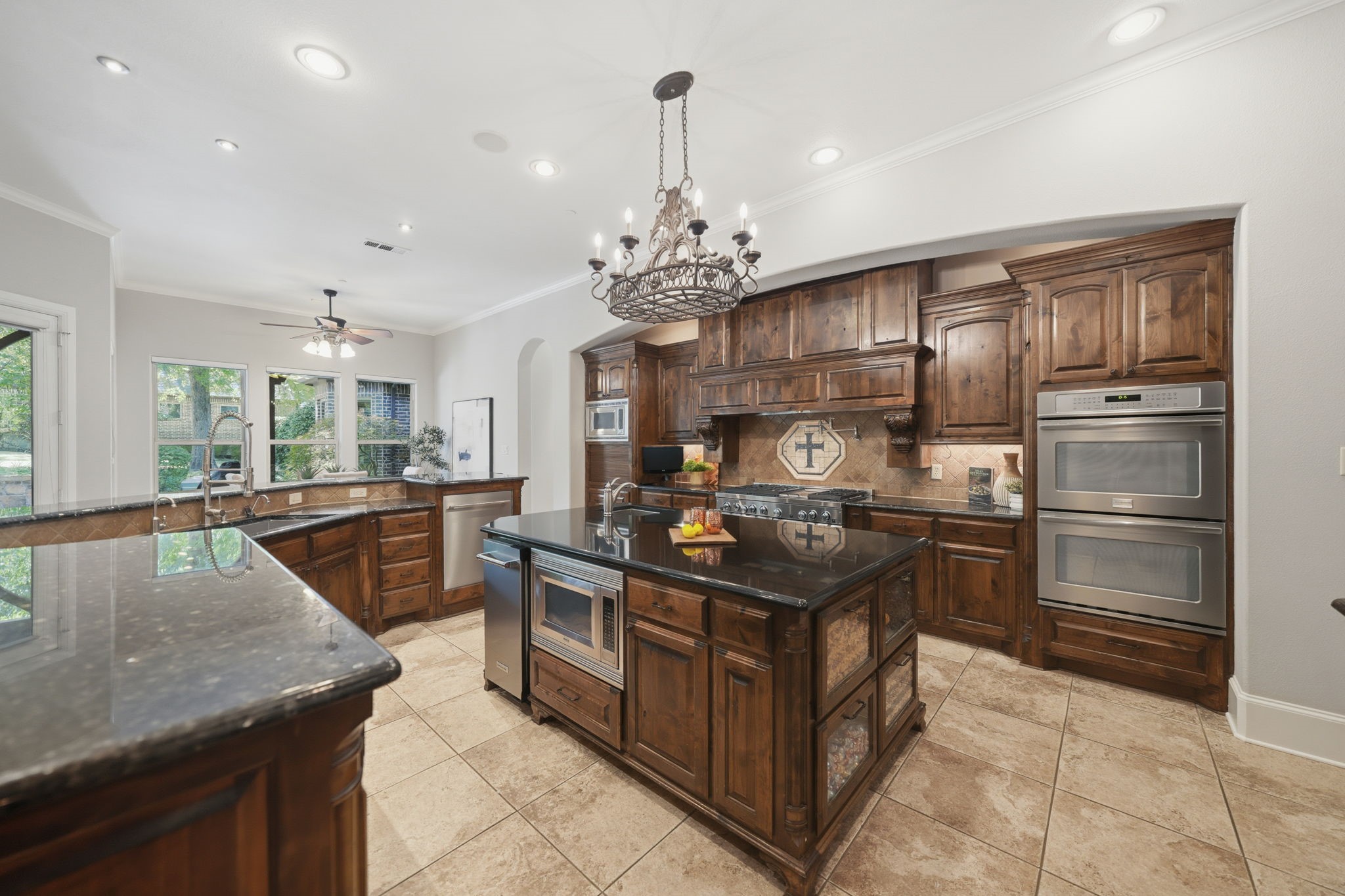 14907 Lake Forest Drive
