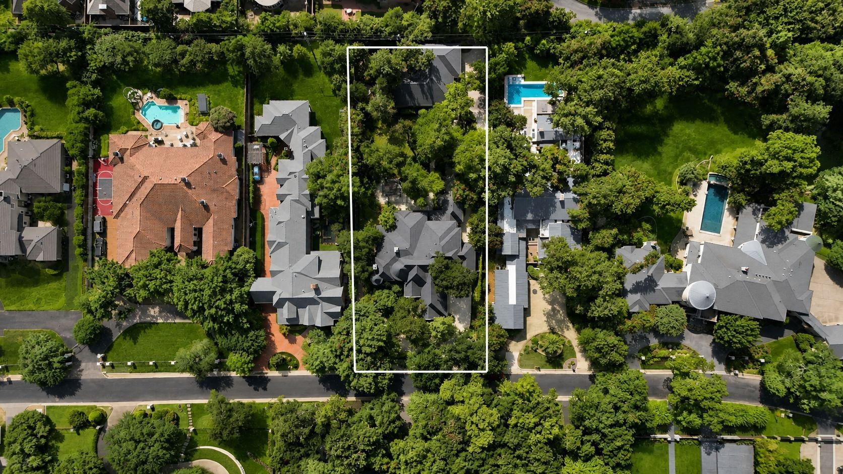 14907 Lake Forest Drive