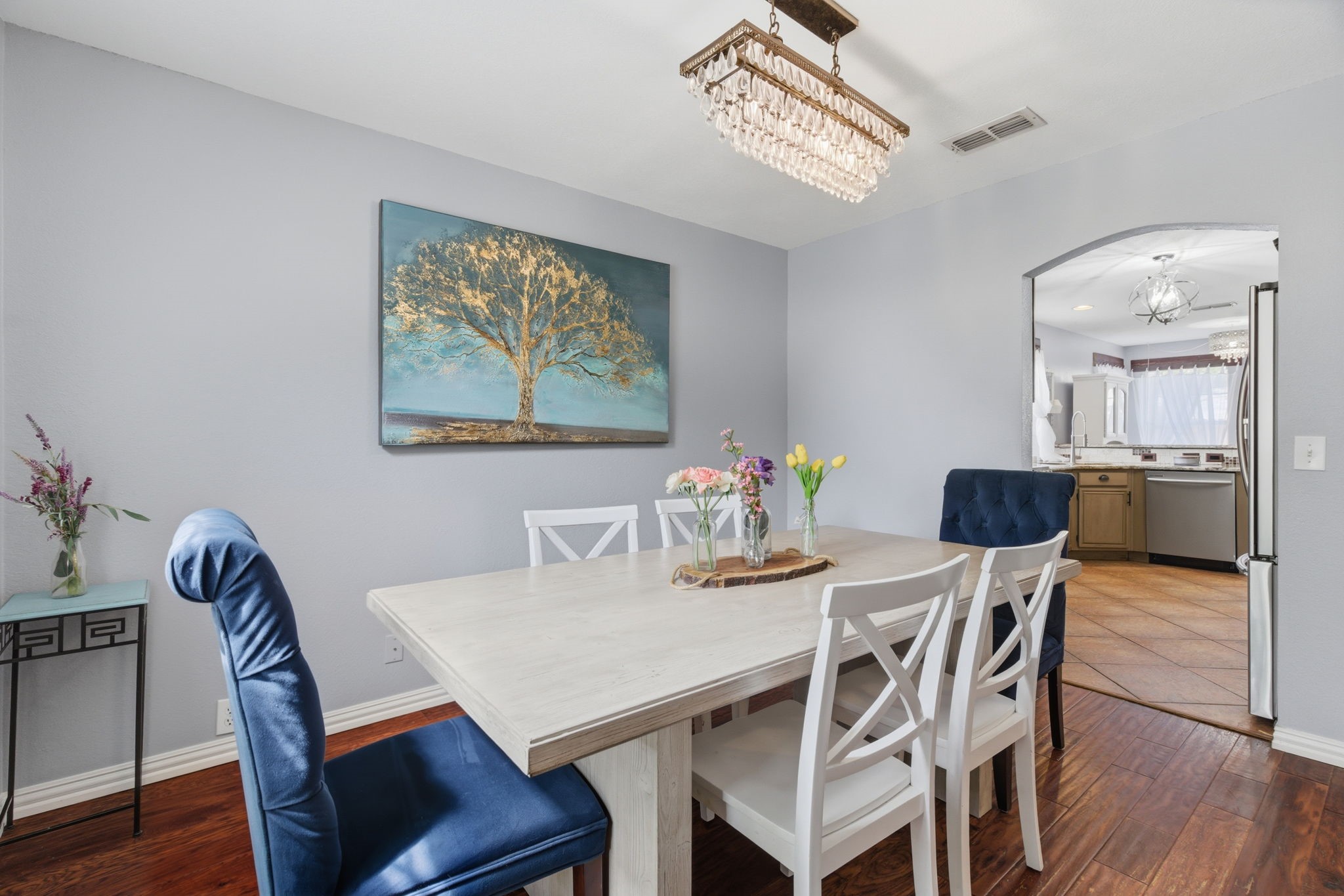 313 Georgian Oak Court