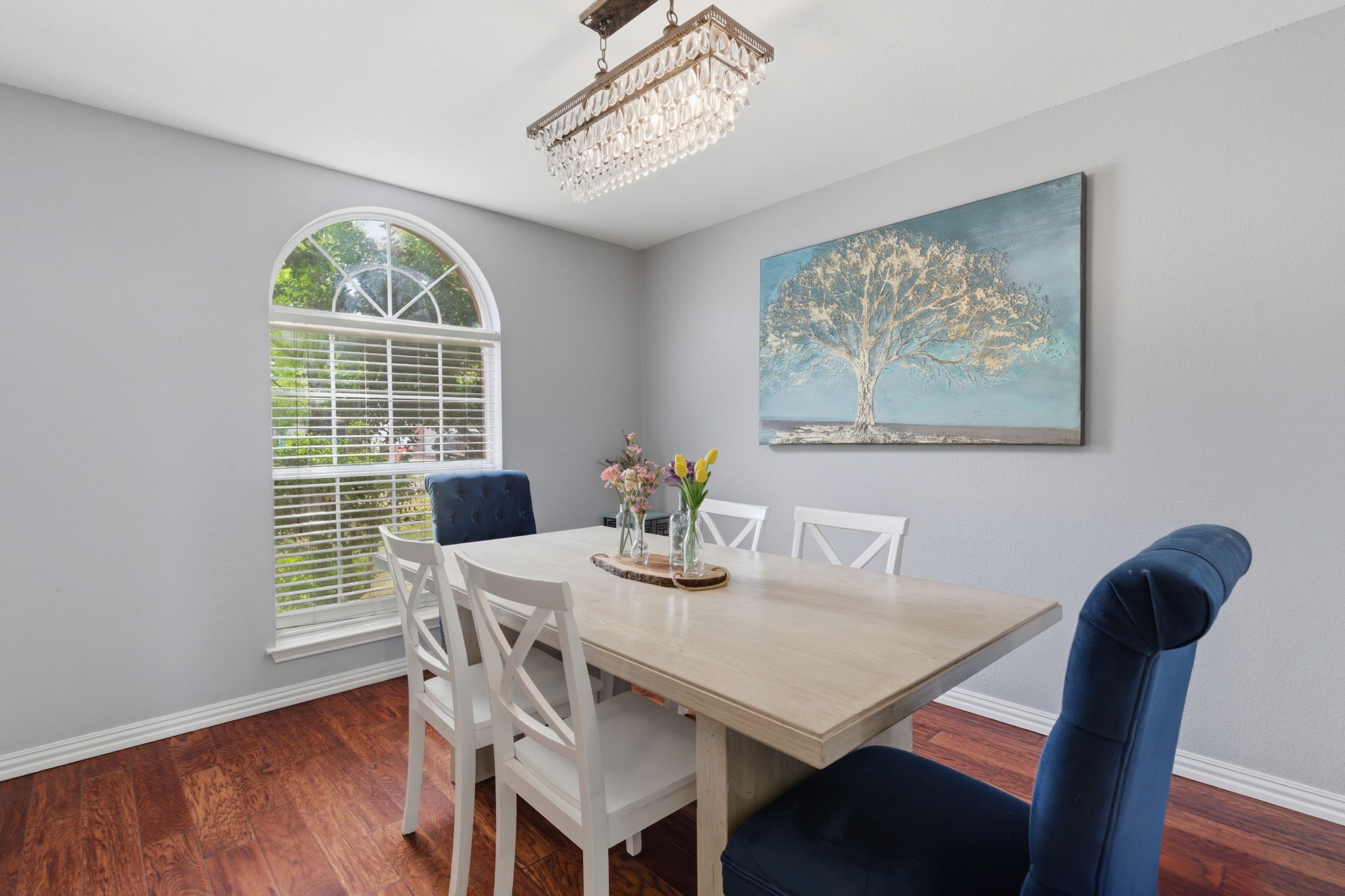 313 Georgian Oak Court