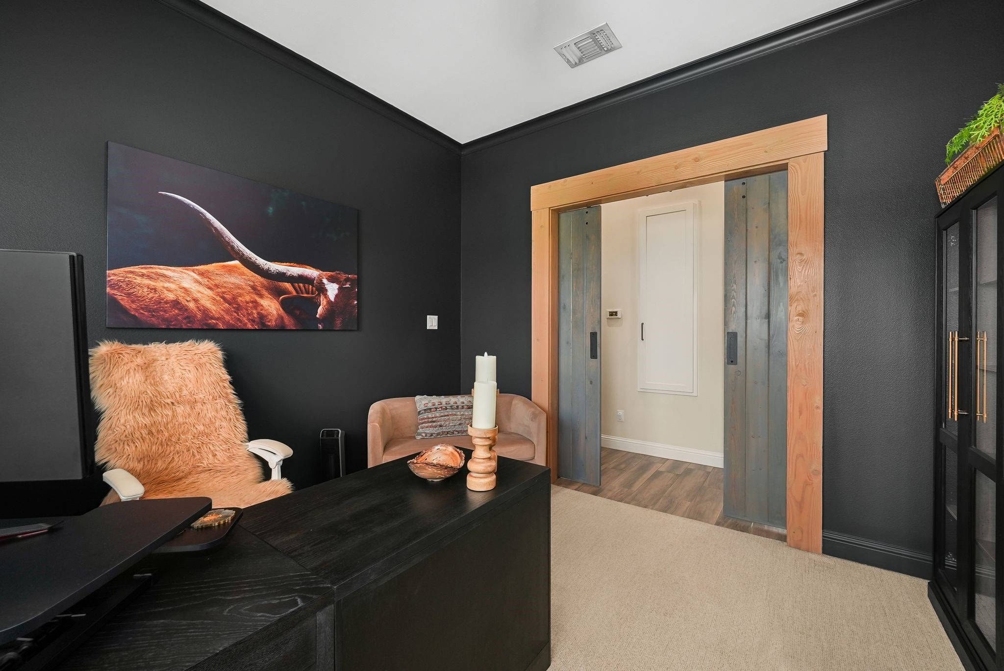 2100 Lake Crest Lane