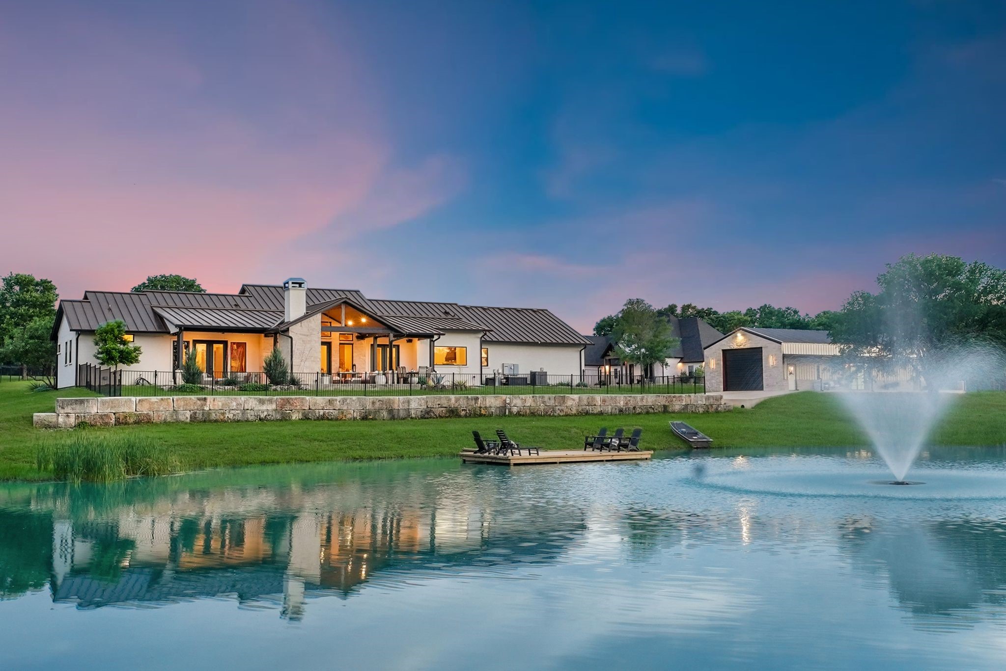 2100 Lake Crest Lane