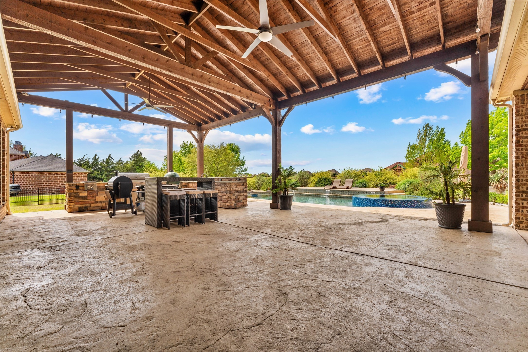 1061 Kingsbridge Lane