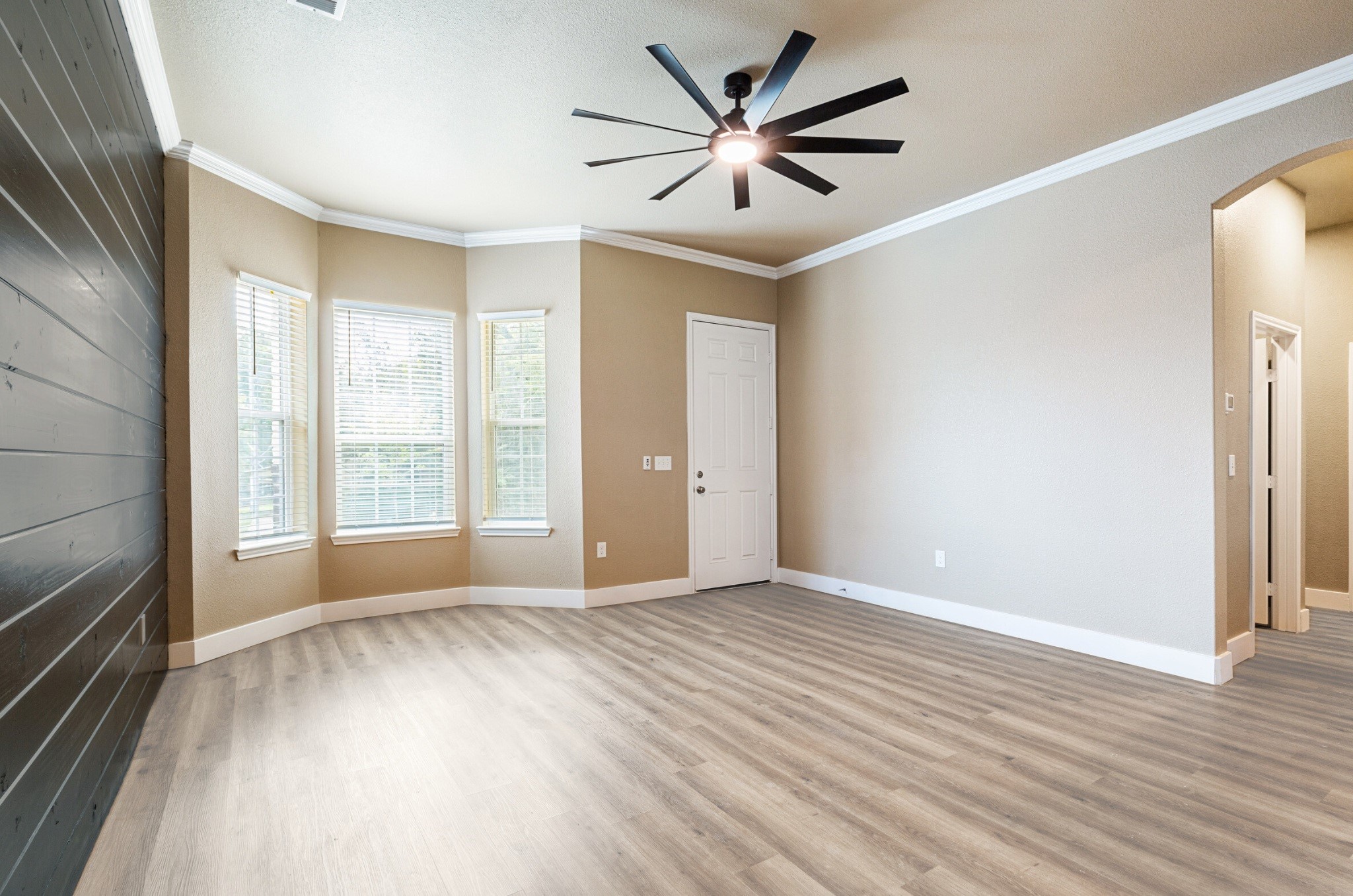 413 Henderson Street