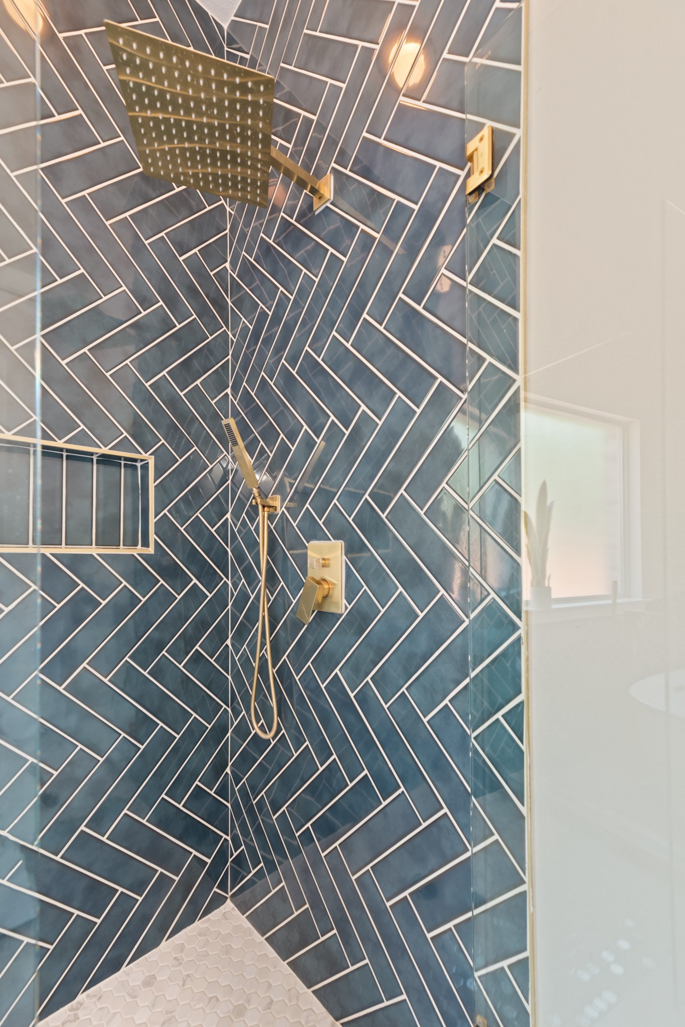 7639 Bridge Water Circle