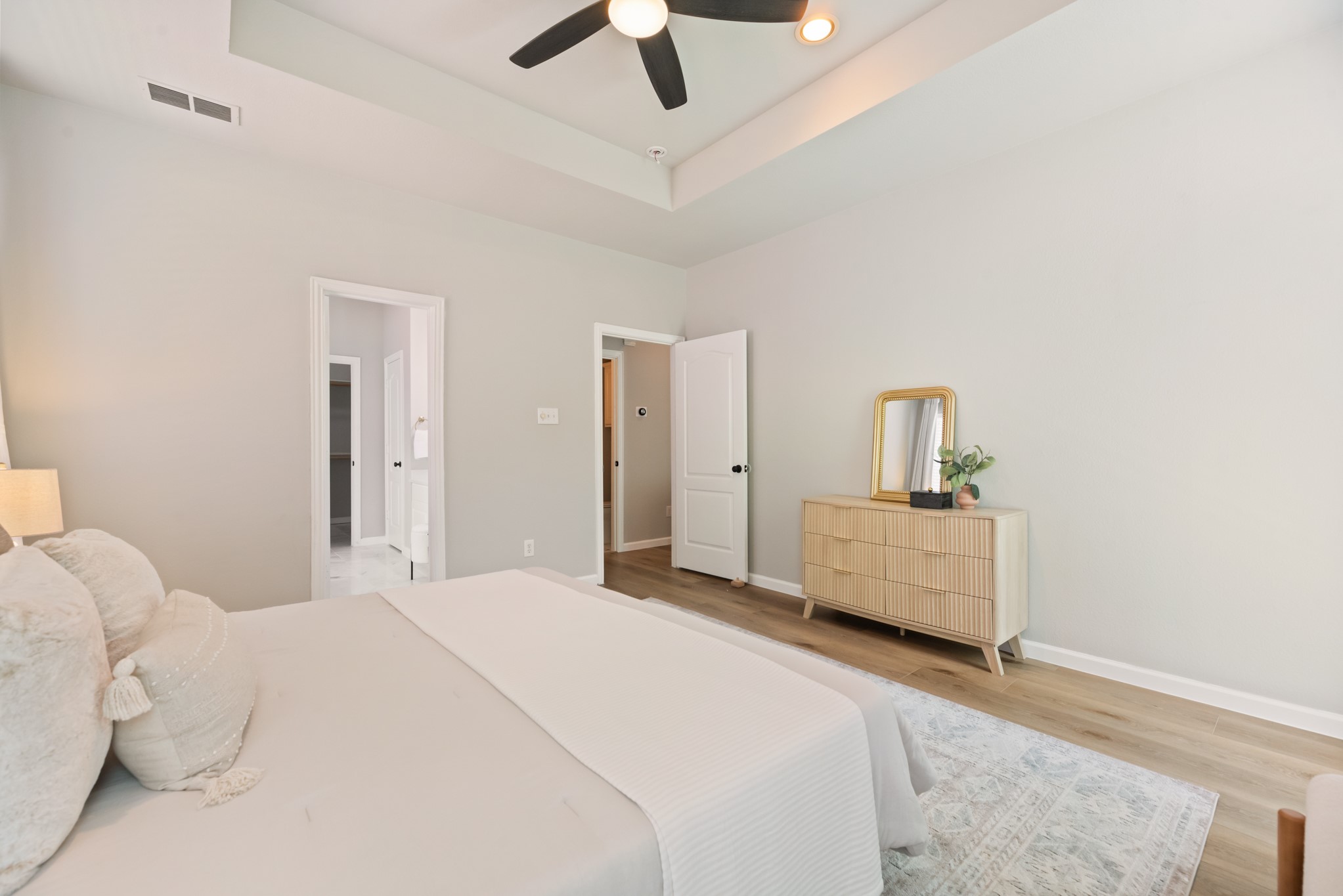 7639 Bridge Water Circle