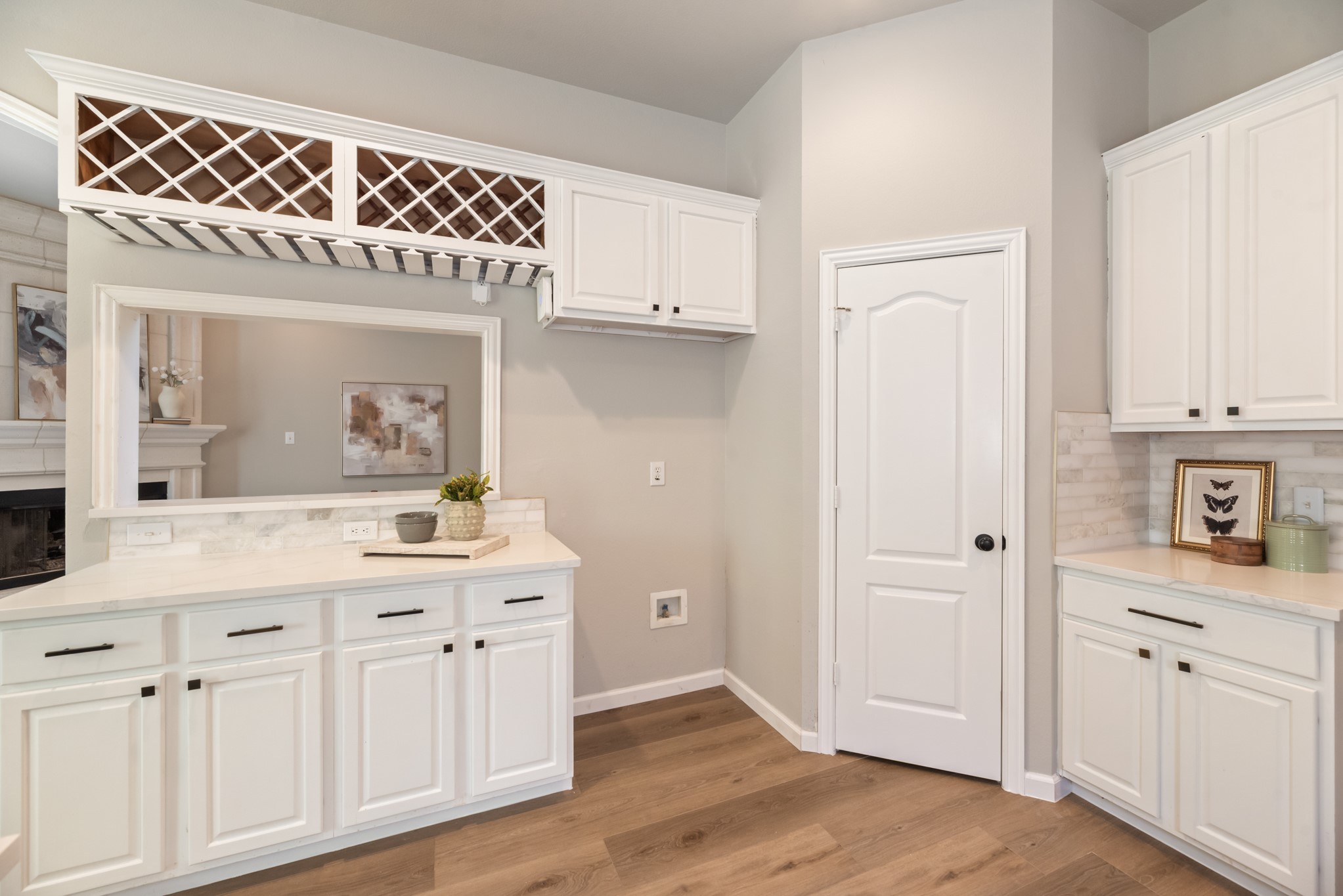 7639 Bridge Water Circle