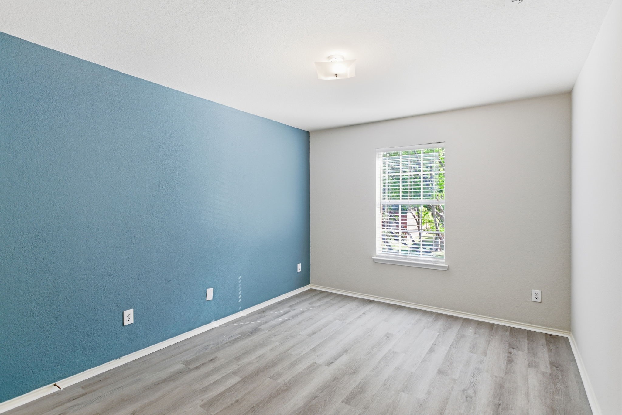 12471 Hawk Creek Drive