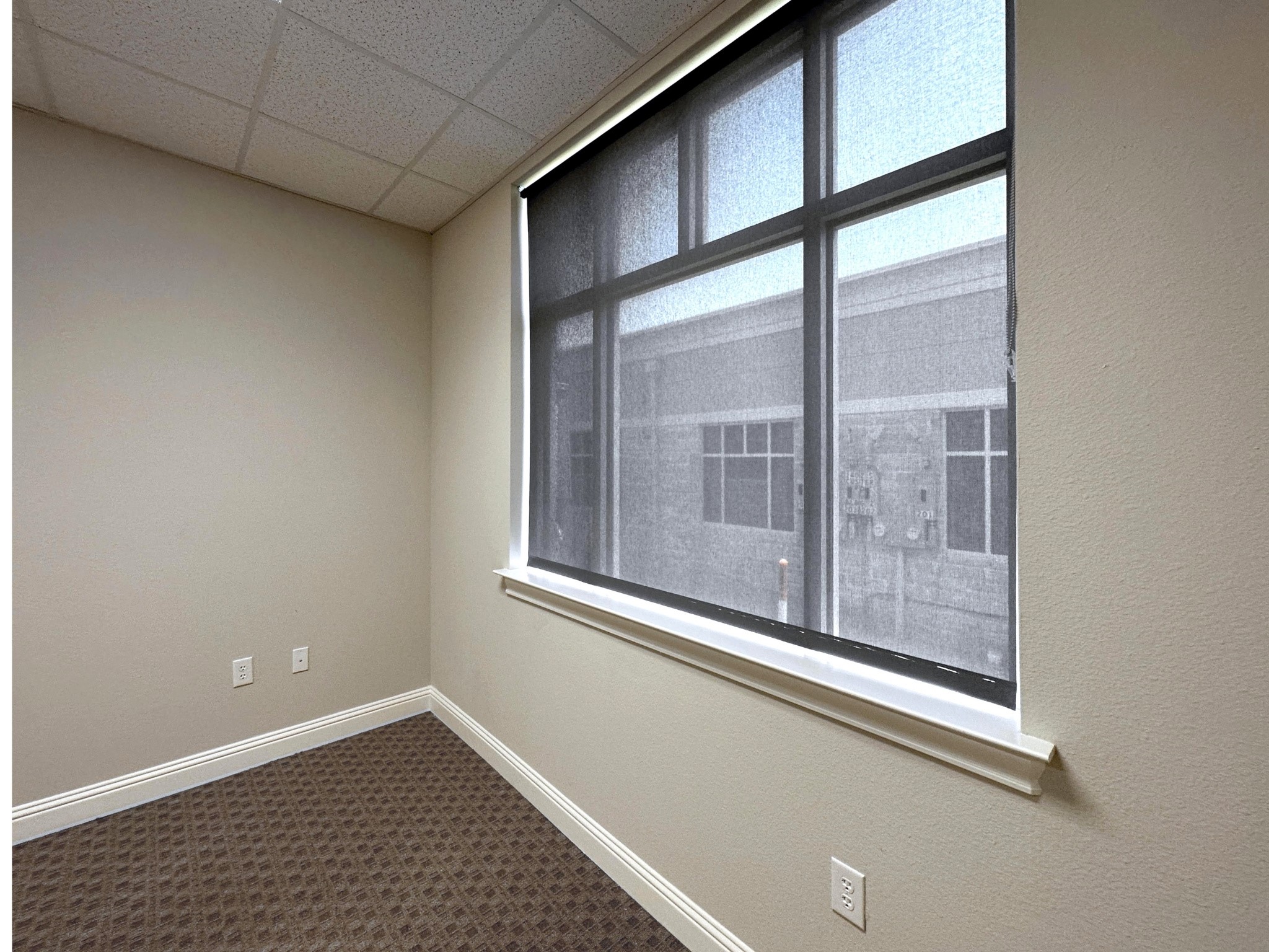 1402 S Custer Road 504