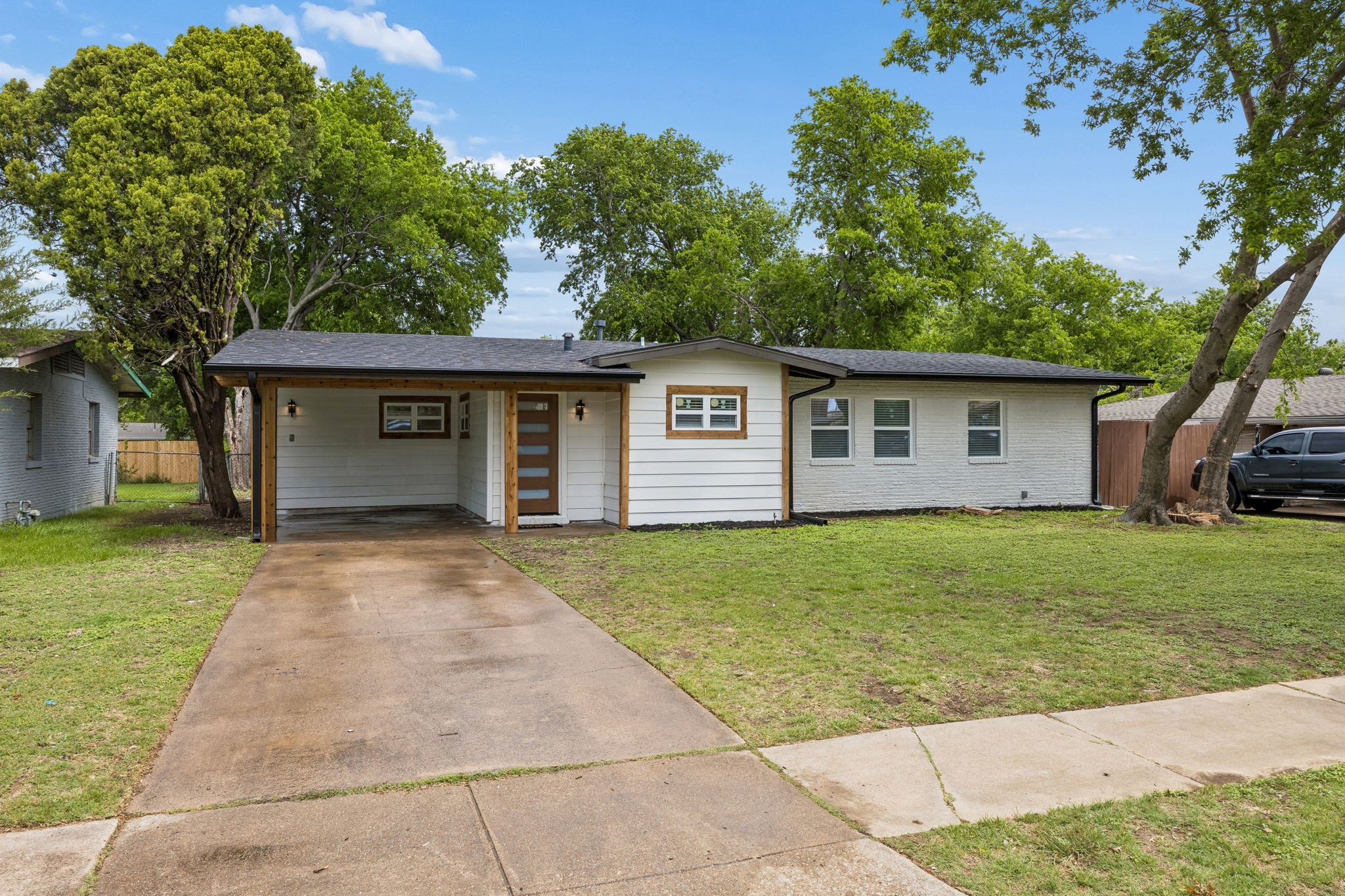 1905 Reever Street