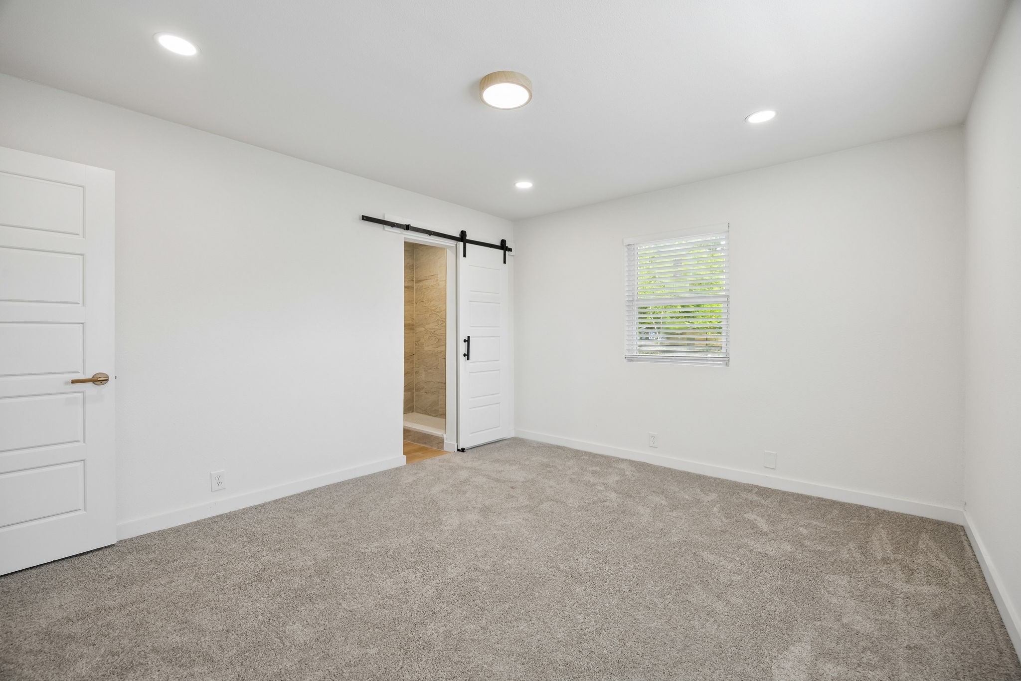 1905 Reever Street