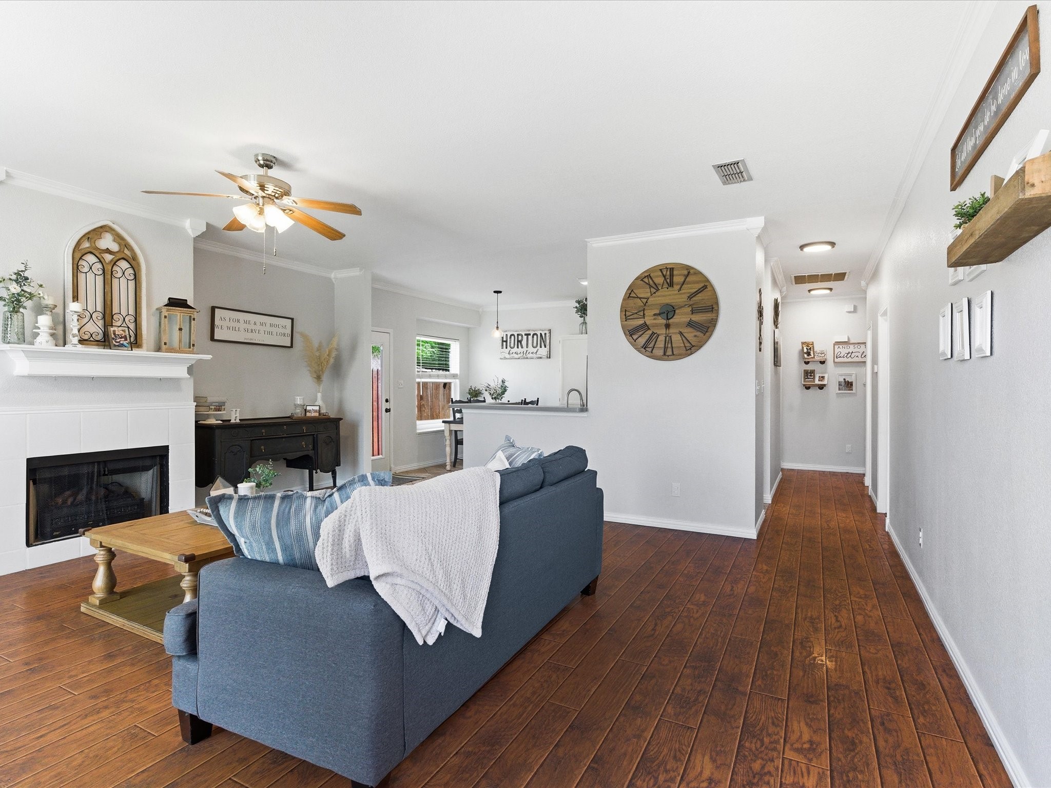 8620 Chelan Way