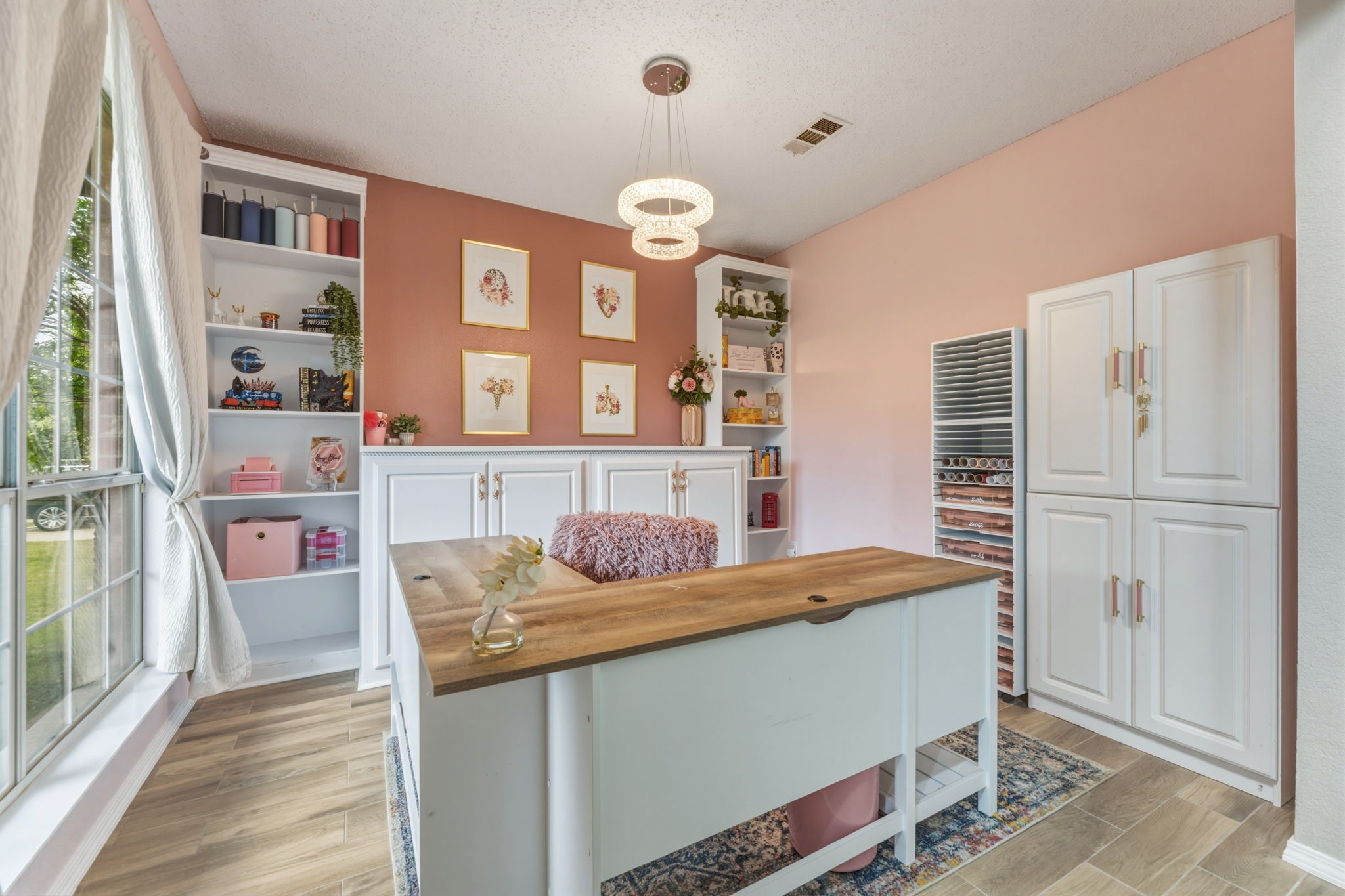 3709 Saint Johns Drive