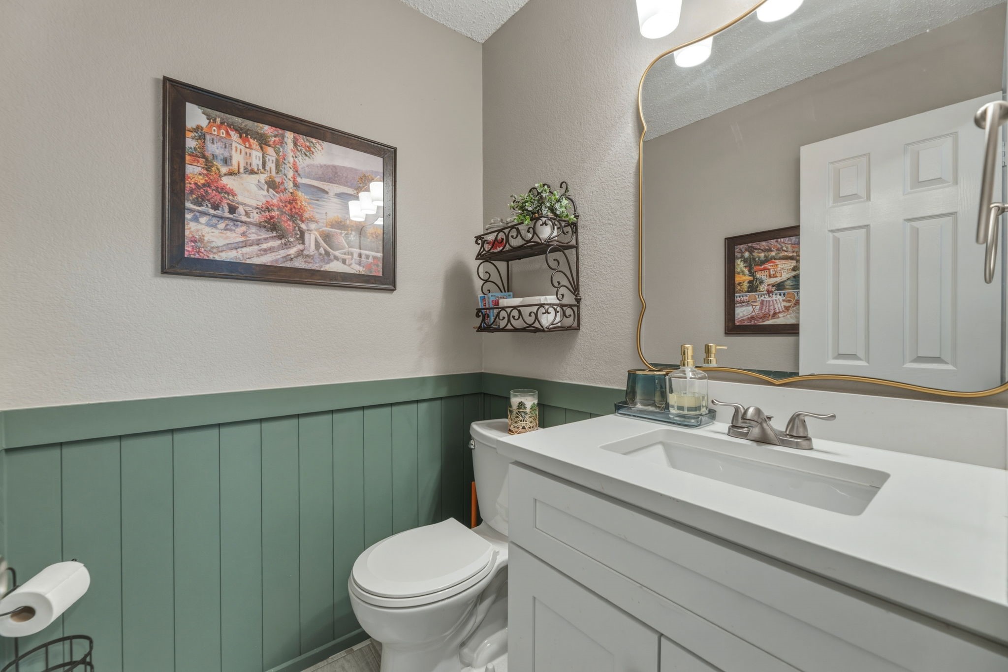 3709 Saint Johns Drive